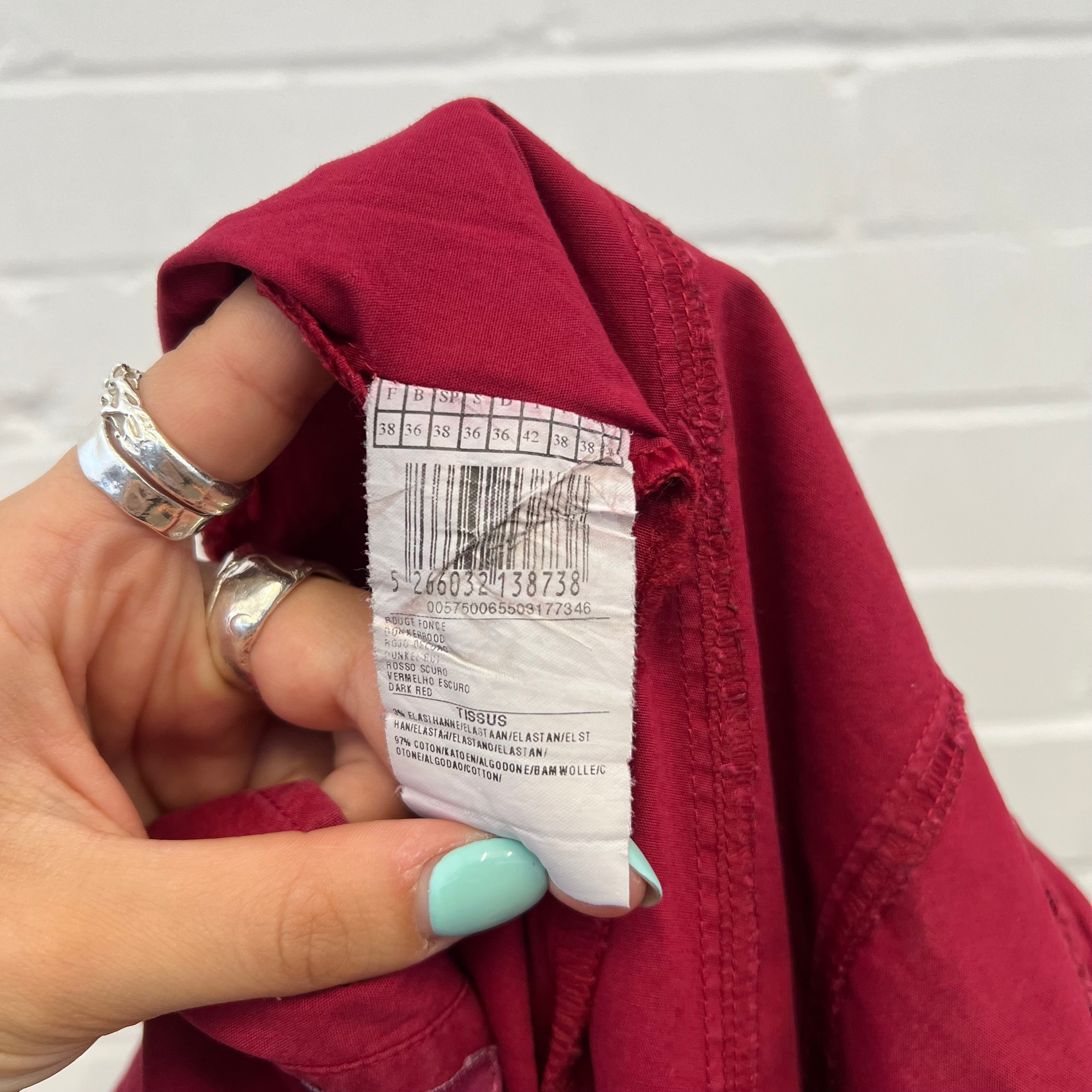 Jennifer red fitted shirt