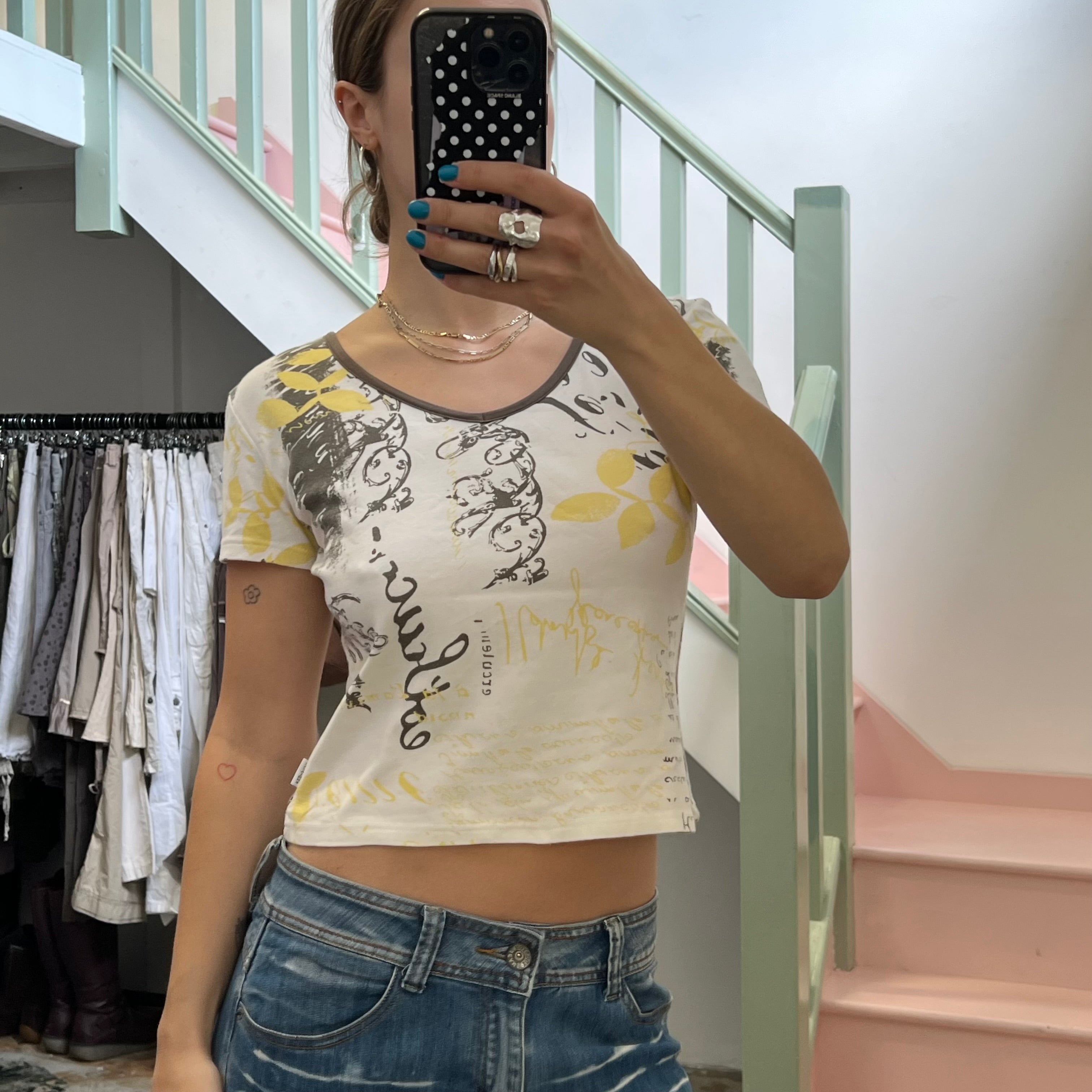 White grey graphic tee