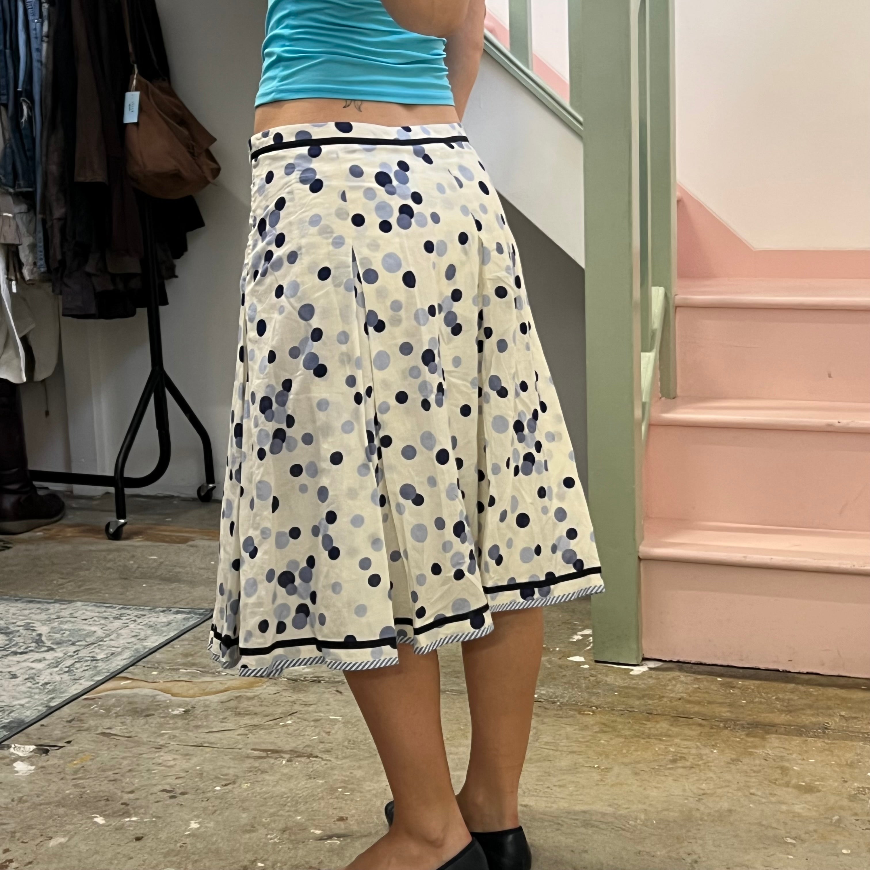 White and blue polka dot pleated midi skirt