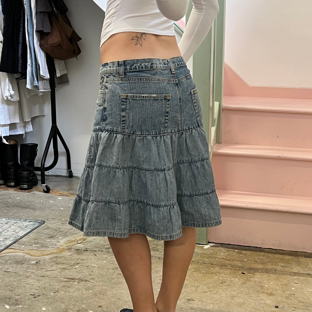 Light wash tiered denim midi skirt