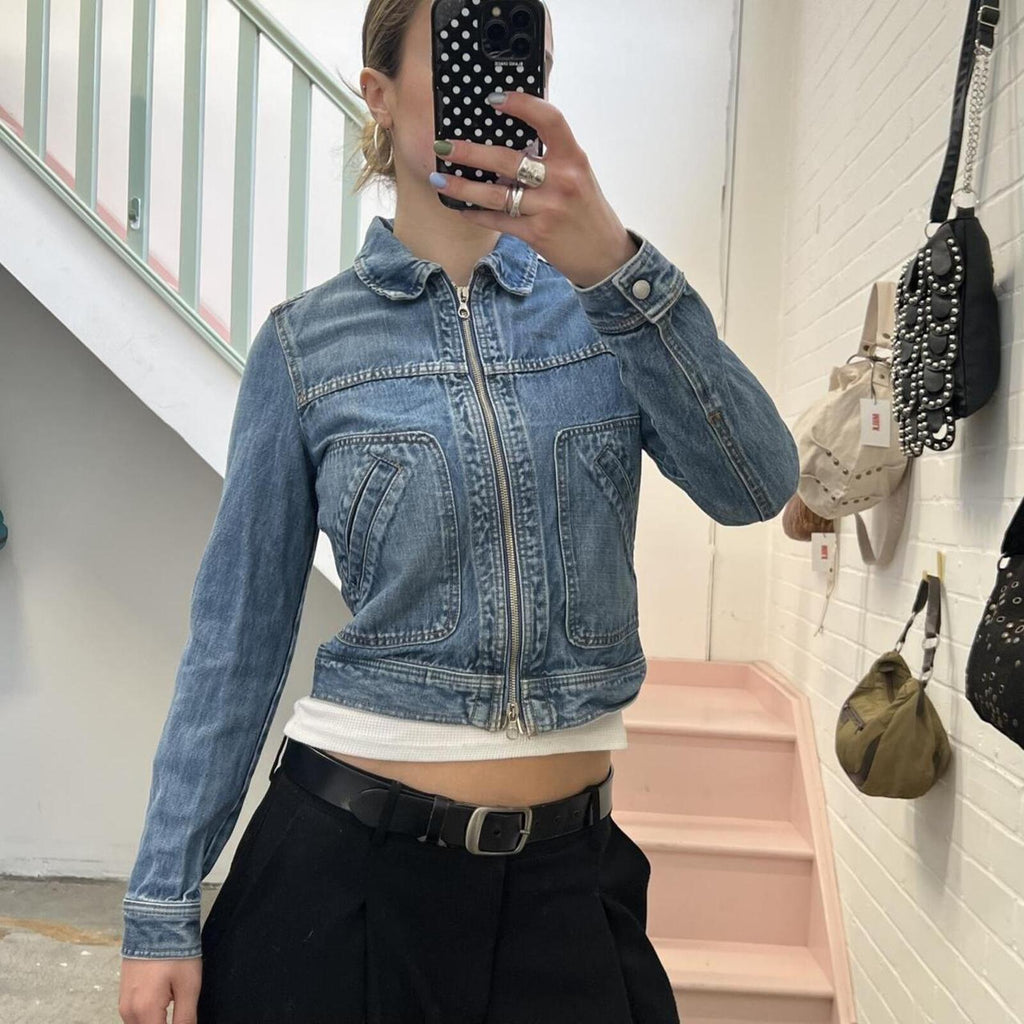 Mid wash zip up fitted vintage denim jacket with dual zip