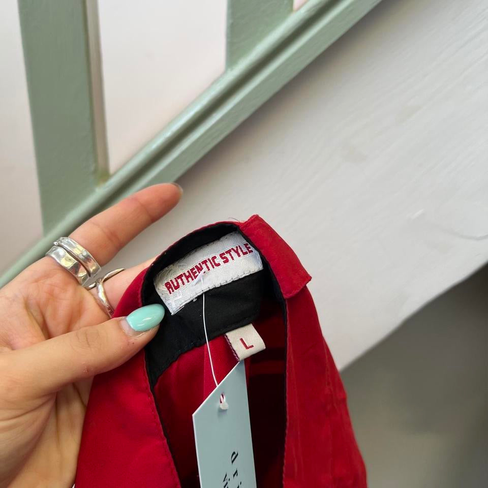 Red wide leg cargo capris