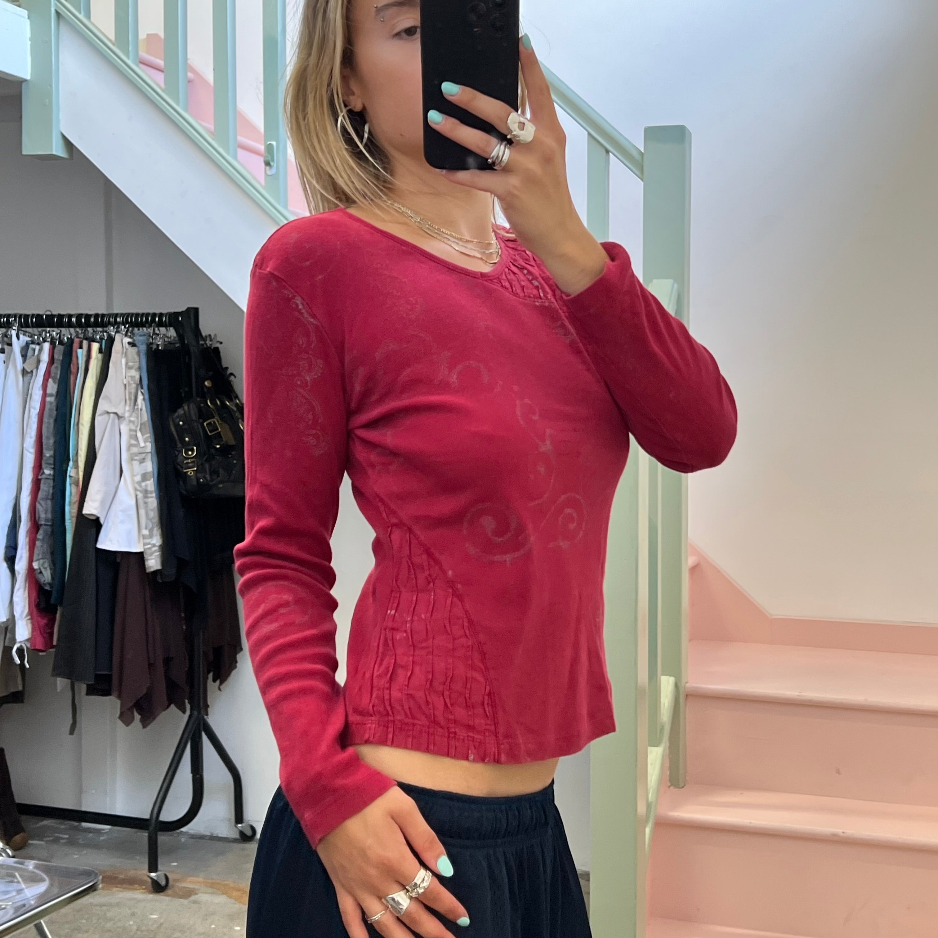 Affinites red graphic print long sleeve top