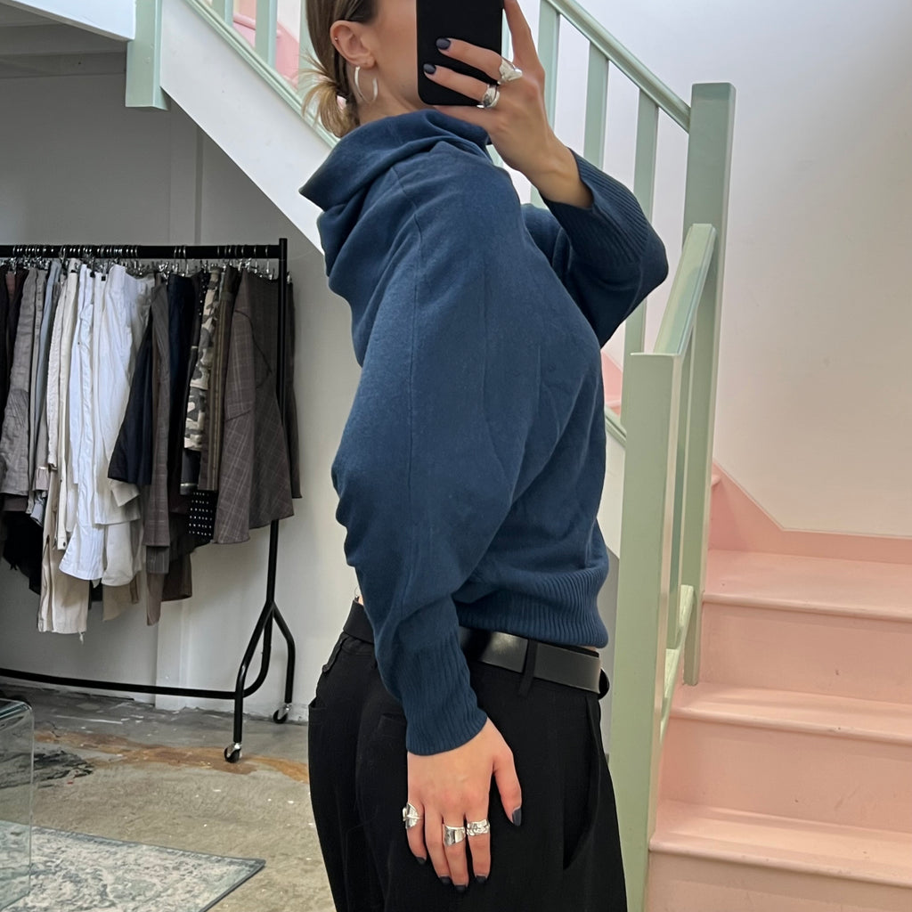 Pimkie blue batwing sweater