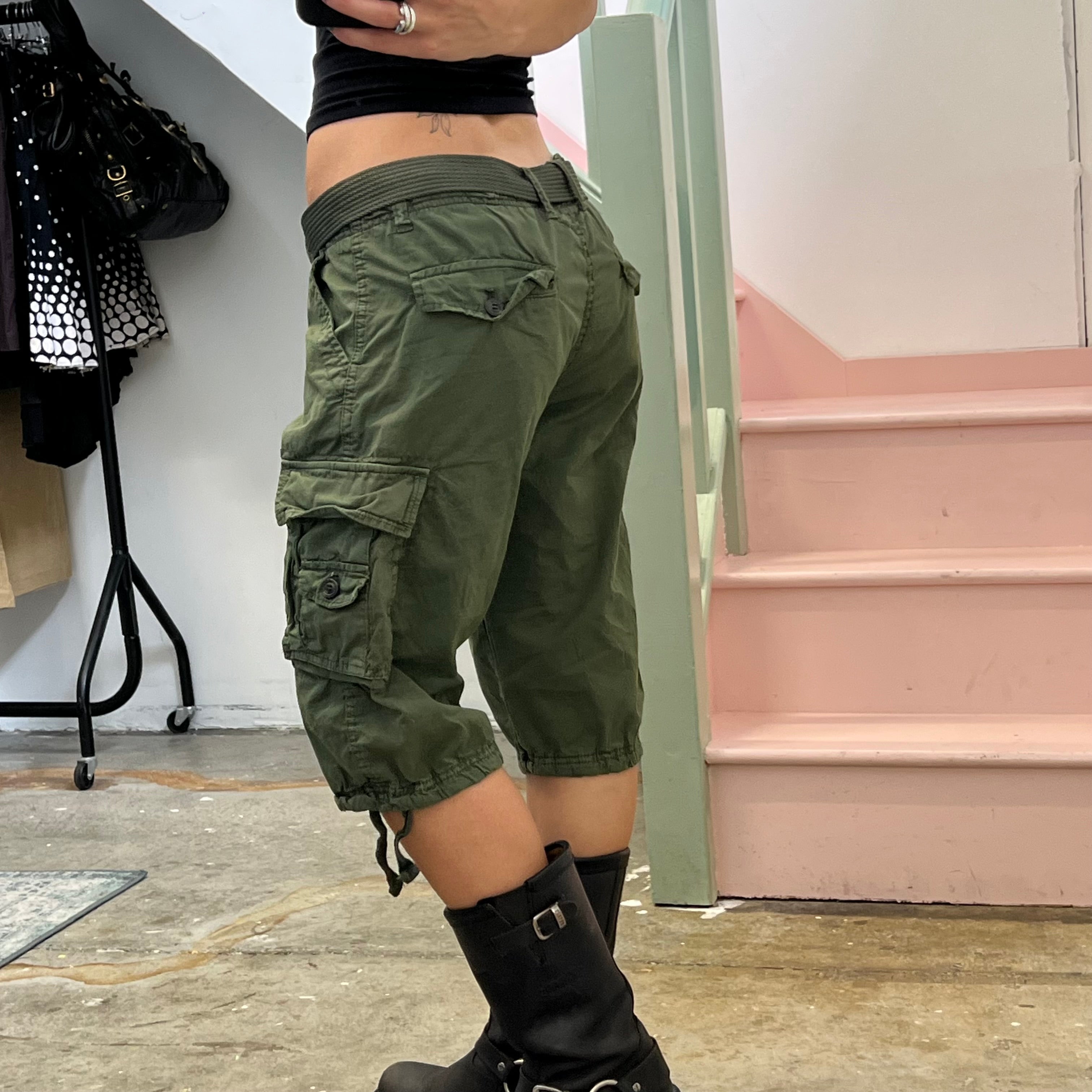 Khaki belted cargo shorts