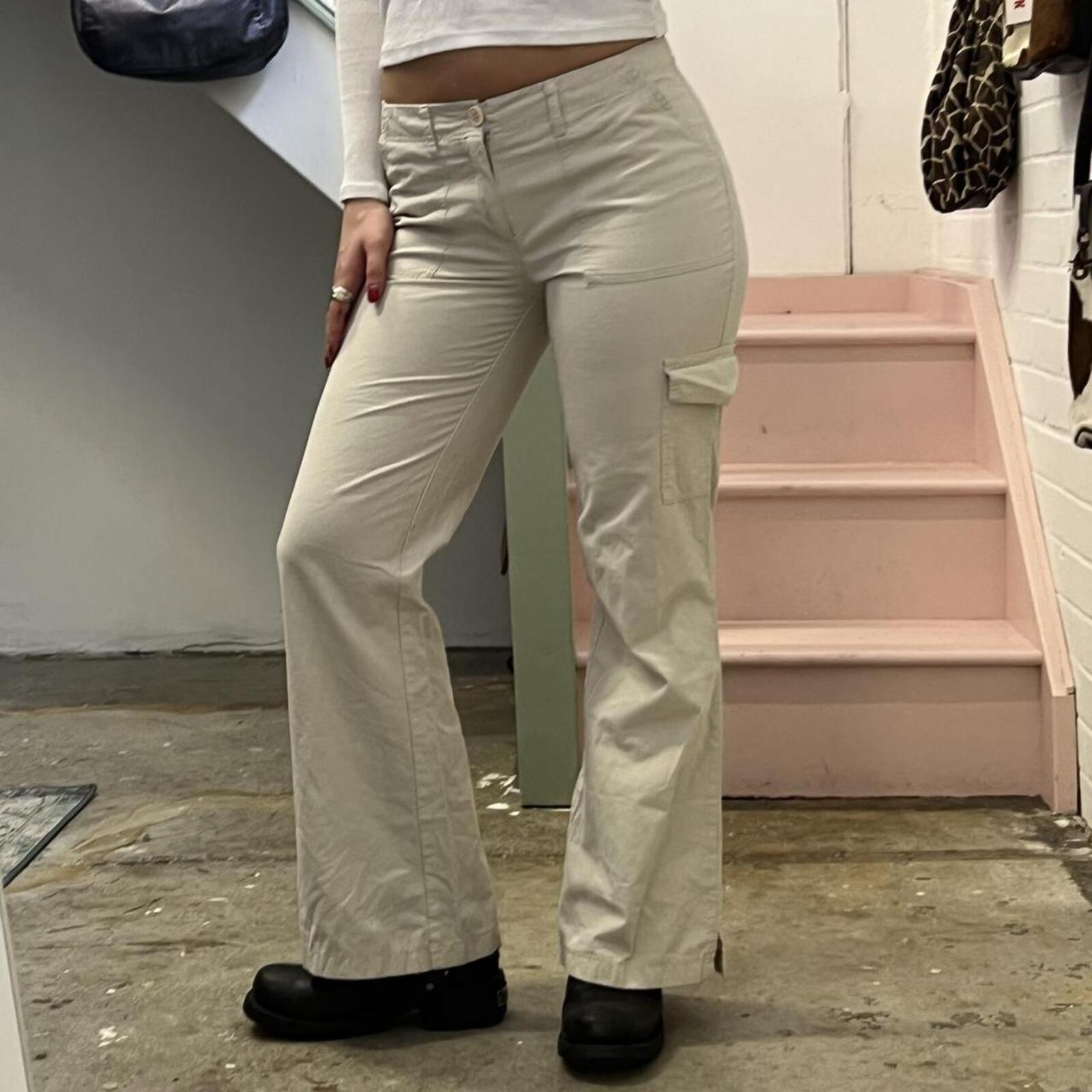 cream wide leg low rise vintage tailored style cargo trousers with pocket detail