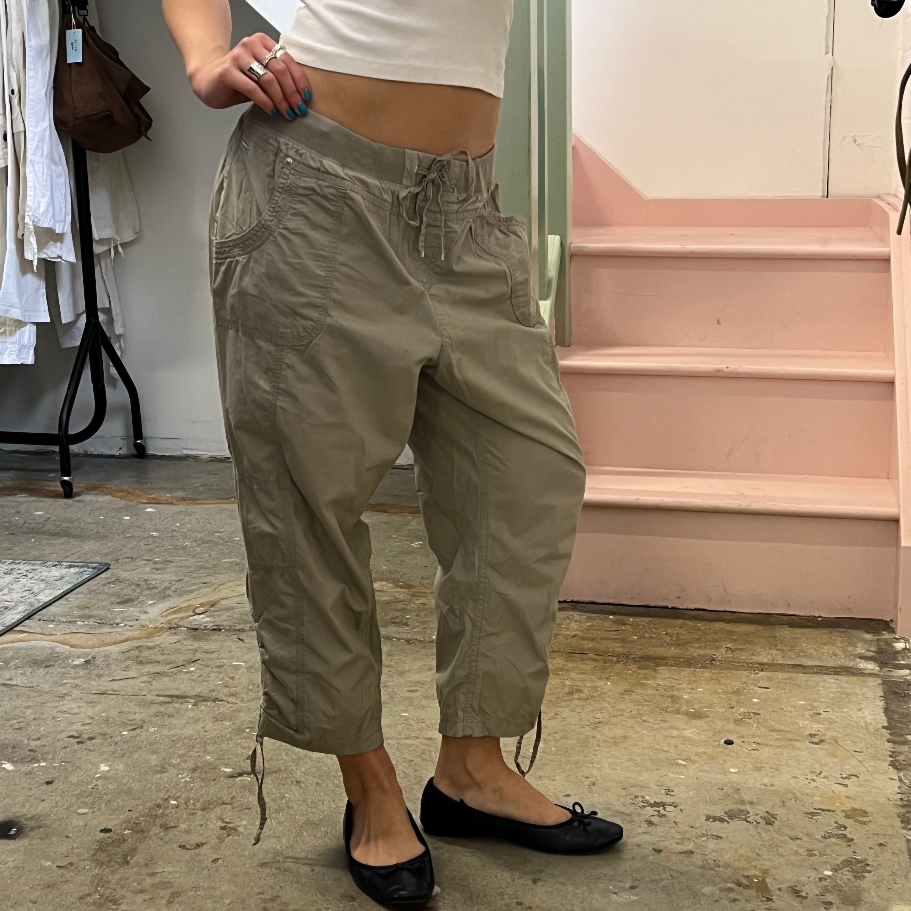 Cream baggy cargo capris