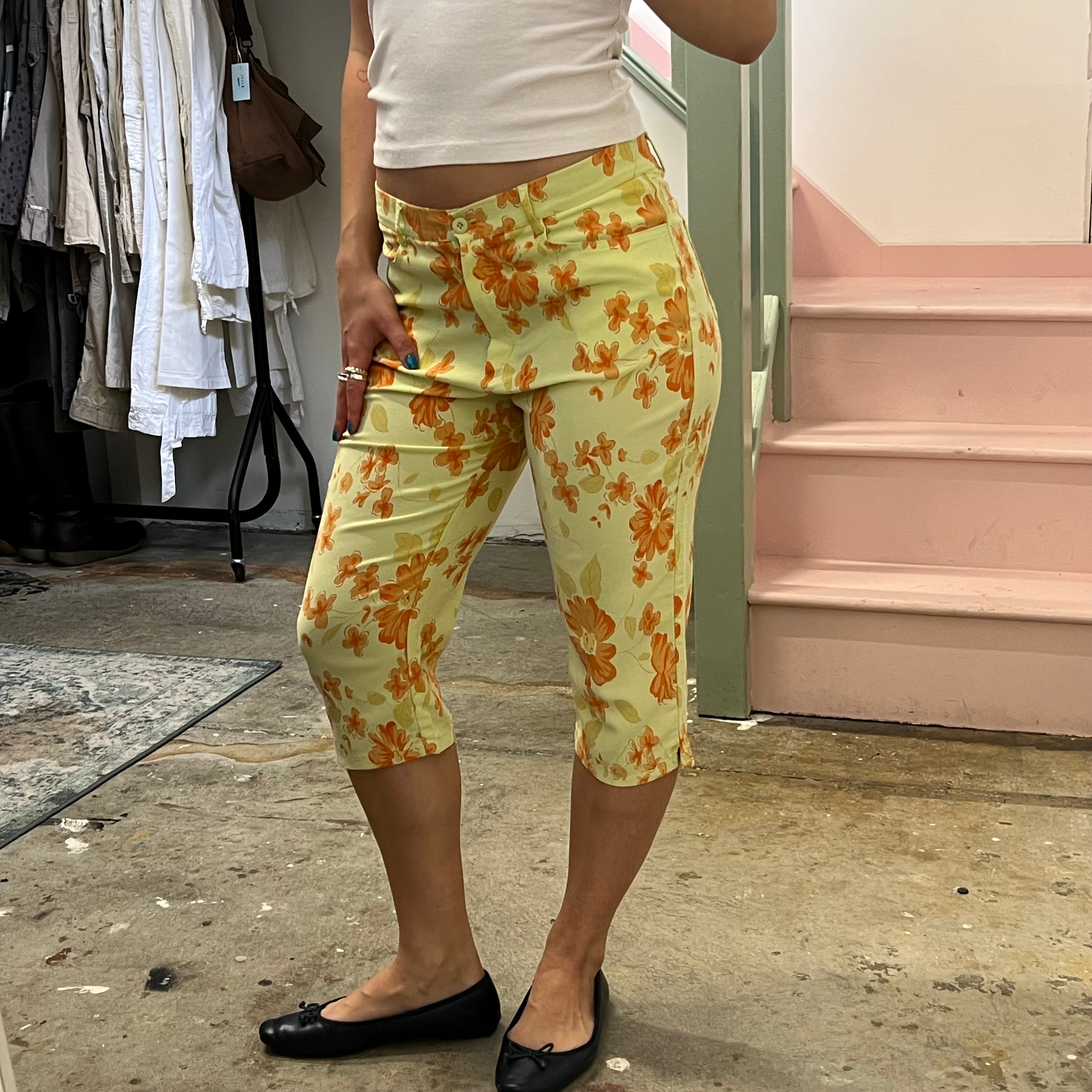 Yellow and orange floral fitted tailored capris