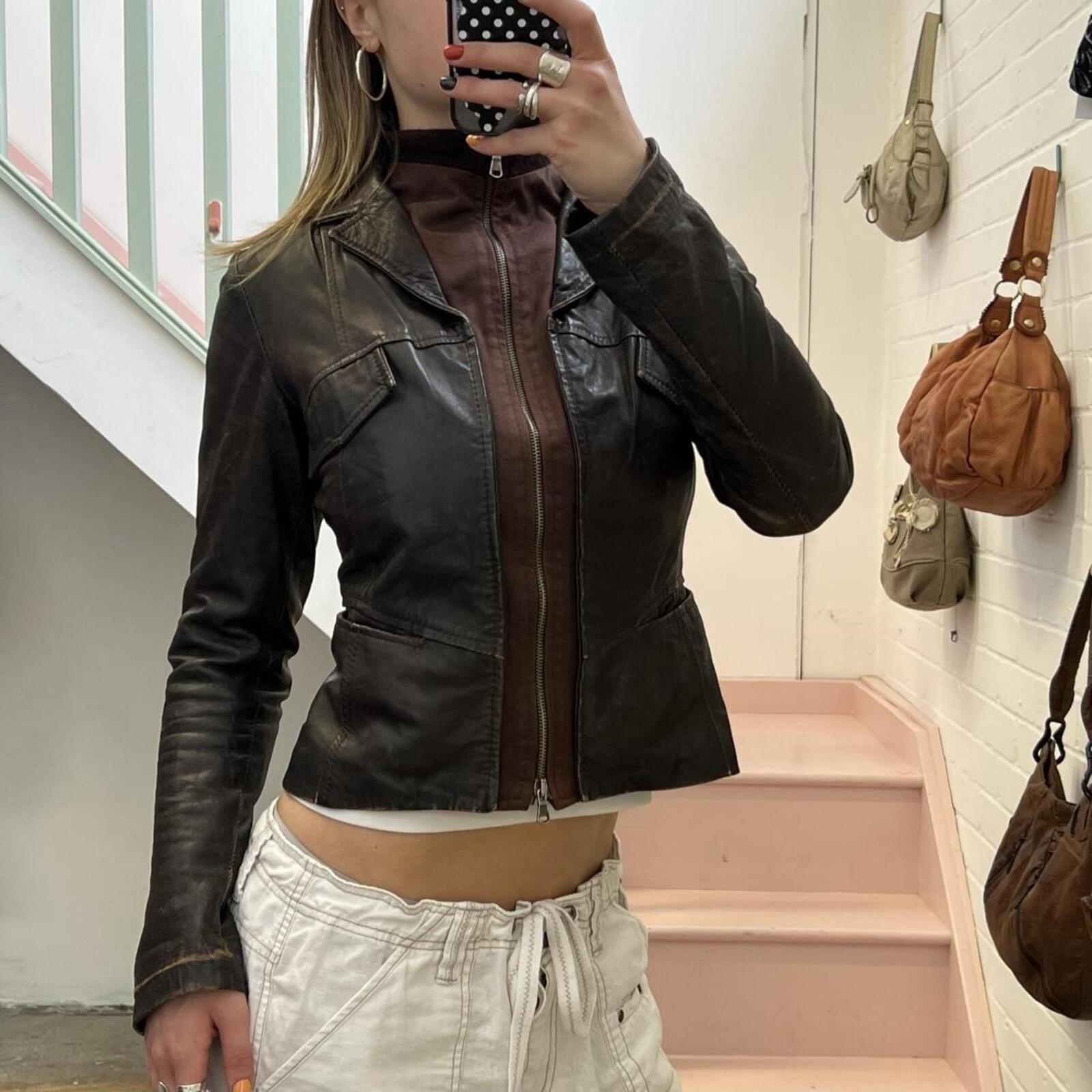 Dark brown leather zip up layered fitted vintage jacket with dual zip