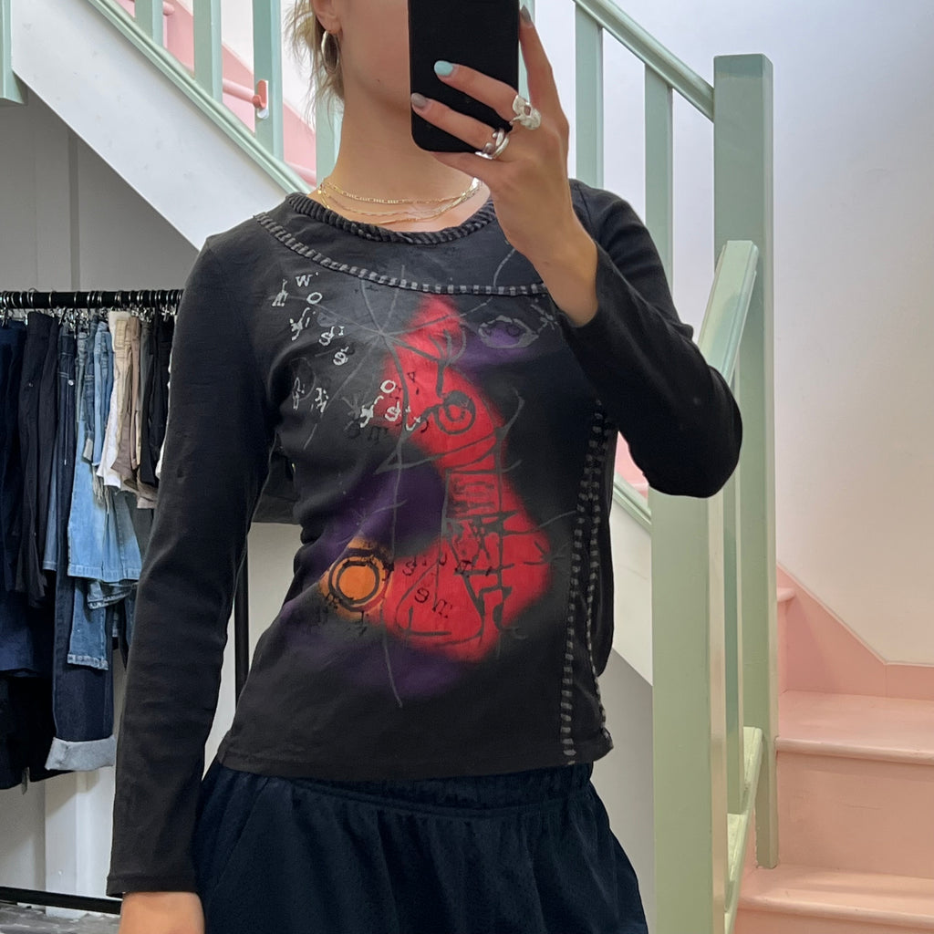 Graphic print long sleeve top