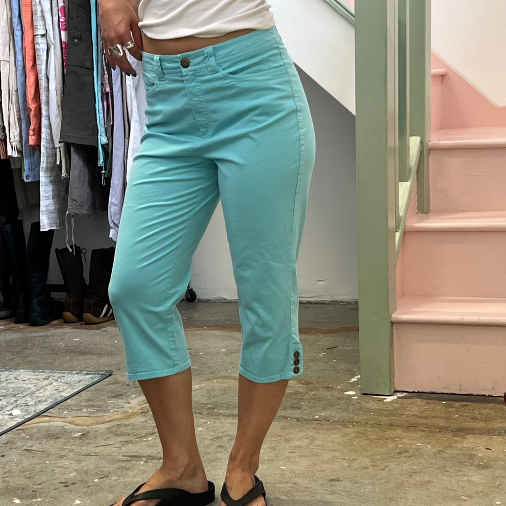 Aquamarine blue skinny denim capris