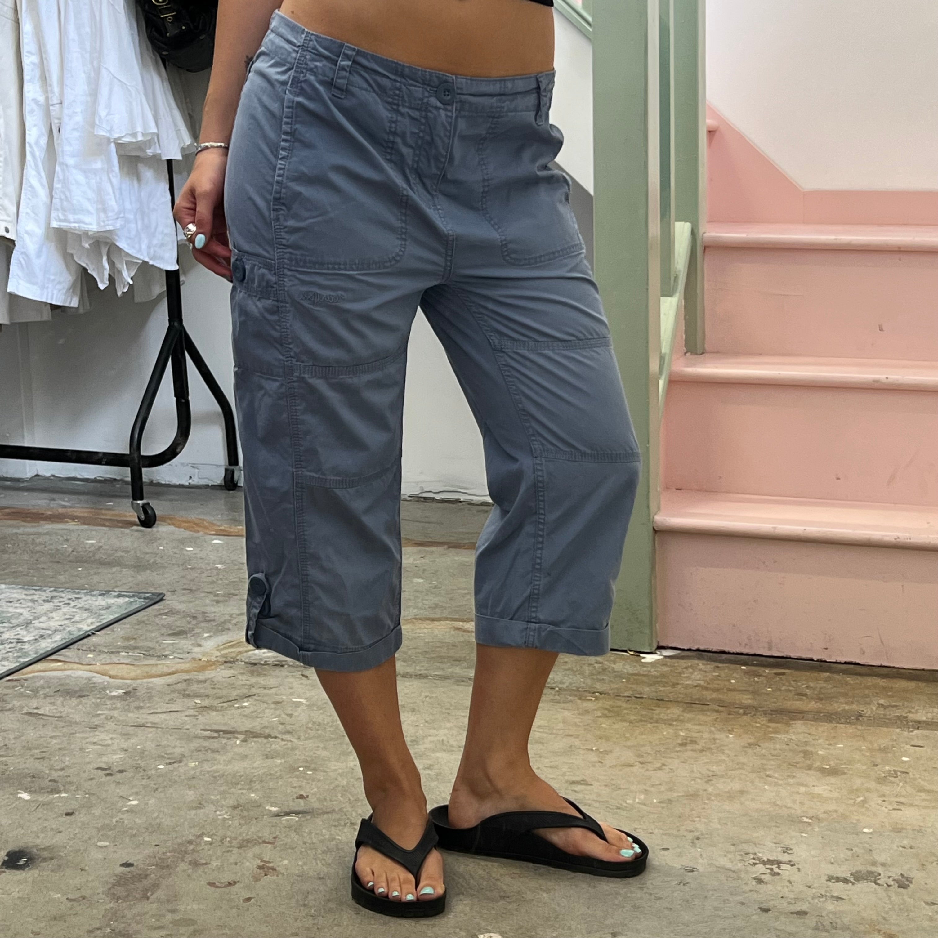 Grey cargo capris
