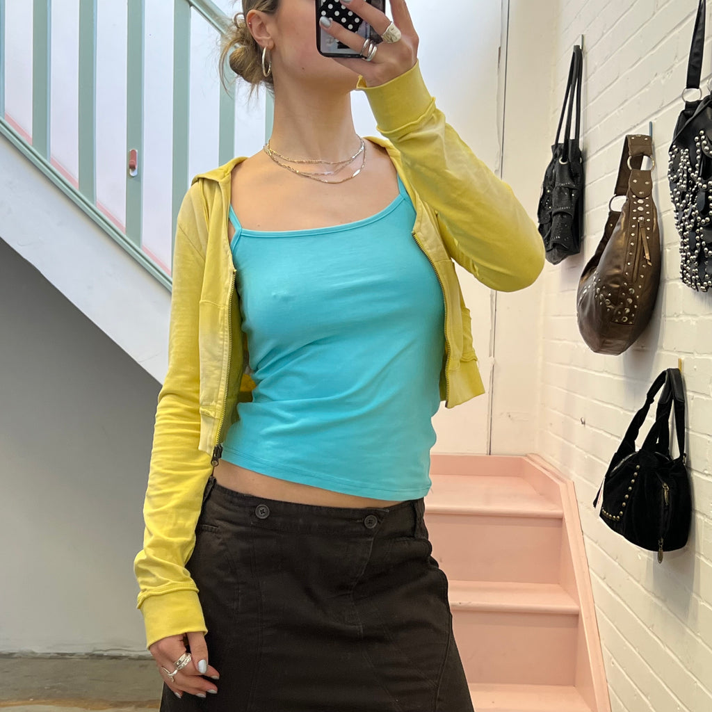 Yellow cropped fitted hoodie