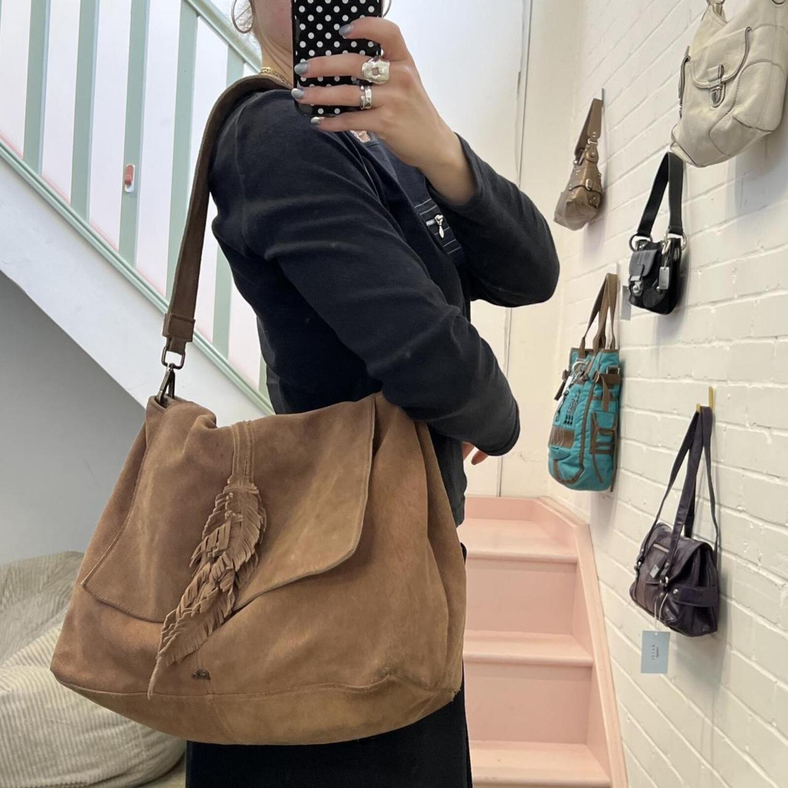 Brown suede leather slouchy vintage bag