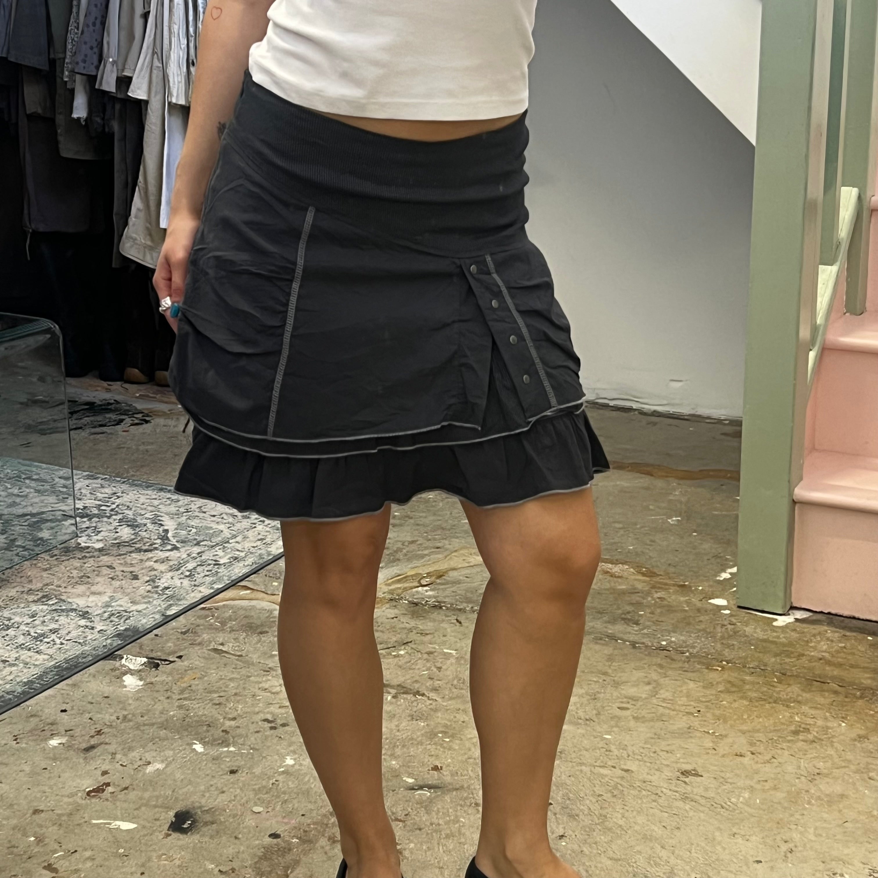 Grey utility layered cargo mini skirt