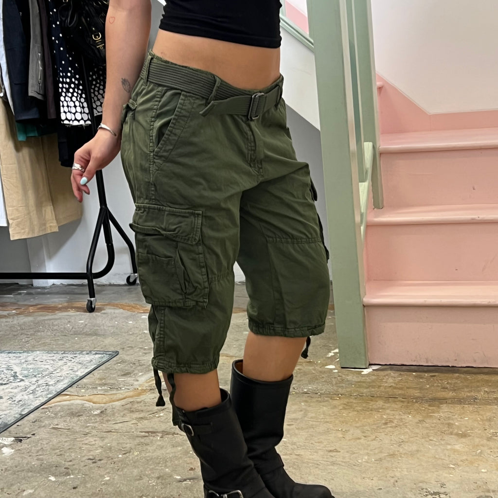 Khaki belted cargo shorts