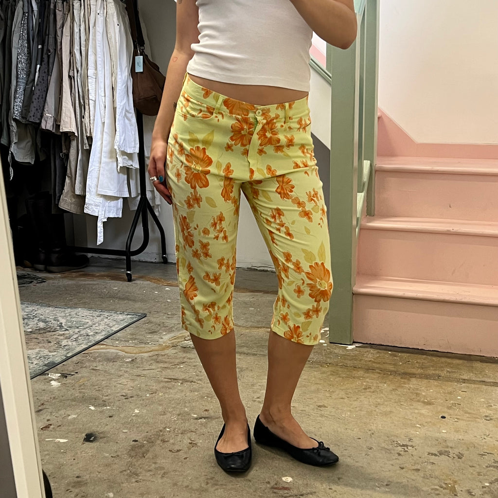 Yellow and orange floral fitted tailored capris