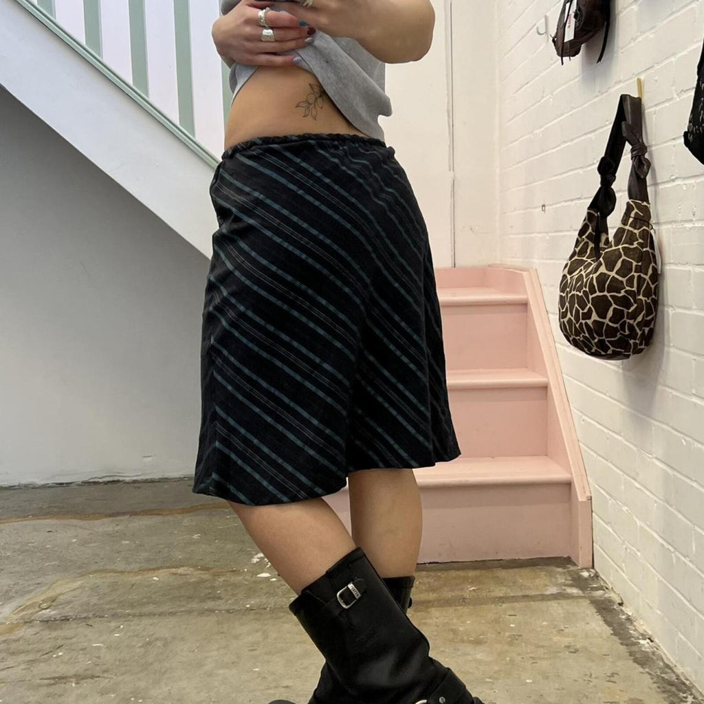black and teal striped vintage low rise simple mid skirt