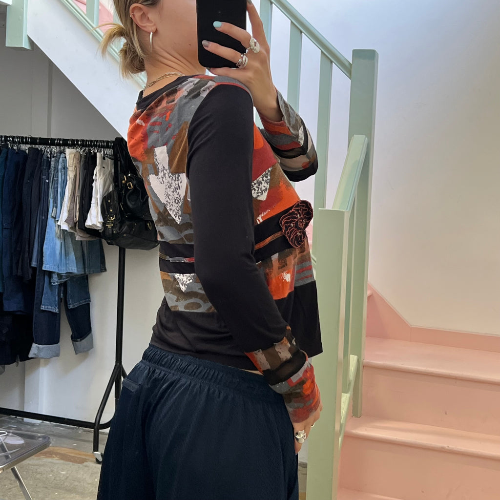 Graphic print long sleeve top