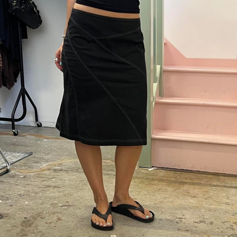 Black tailored pencil skirt with contrast stitching