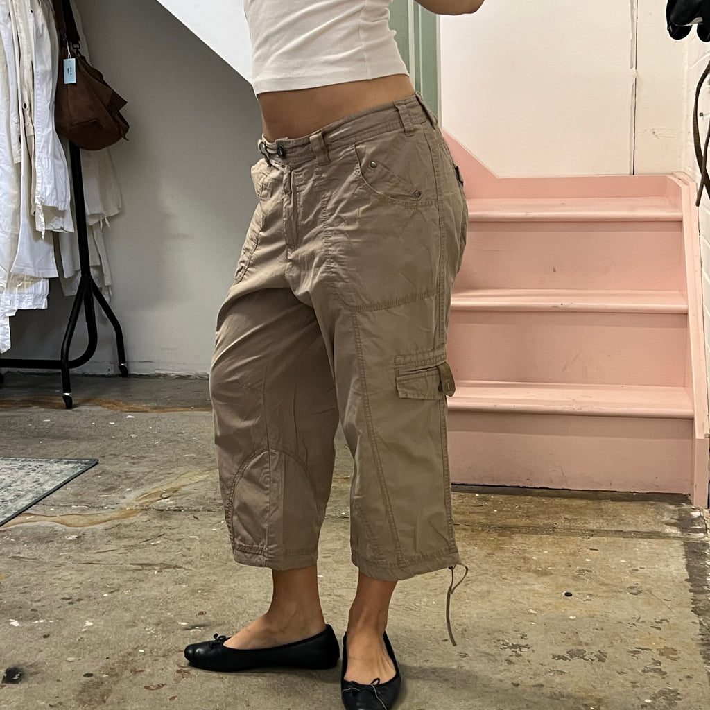 Cream baggy cargo capris