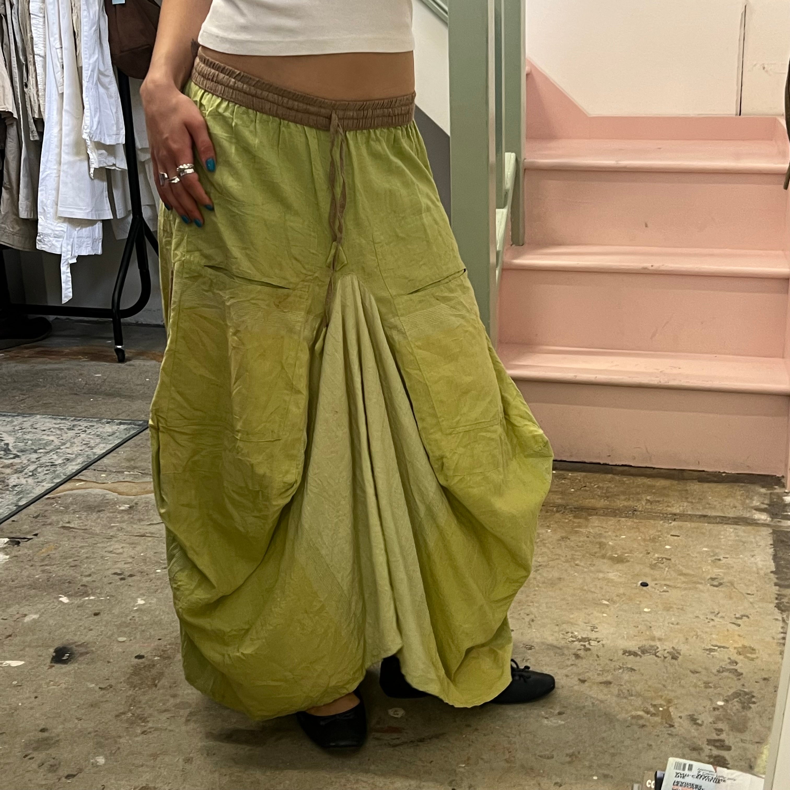 Green ballon style ruched maxi skirt