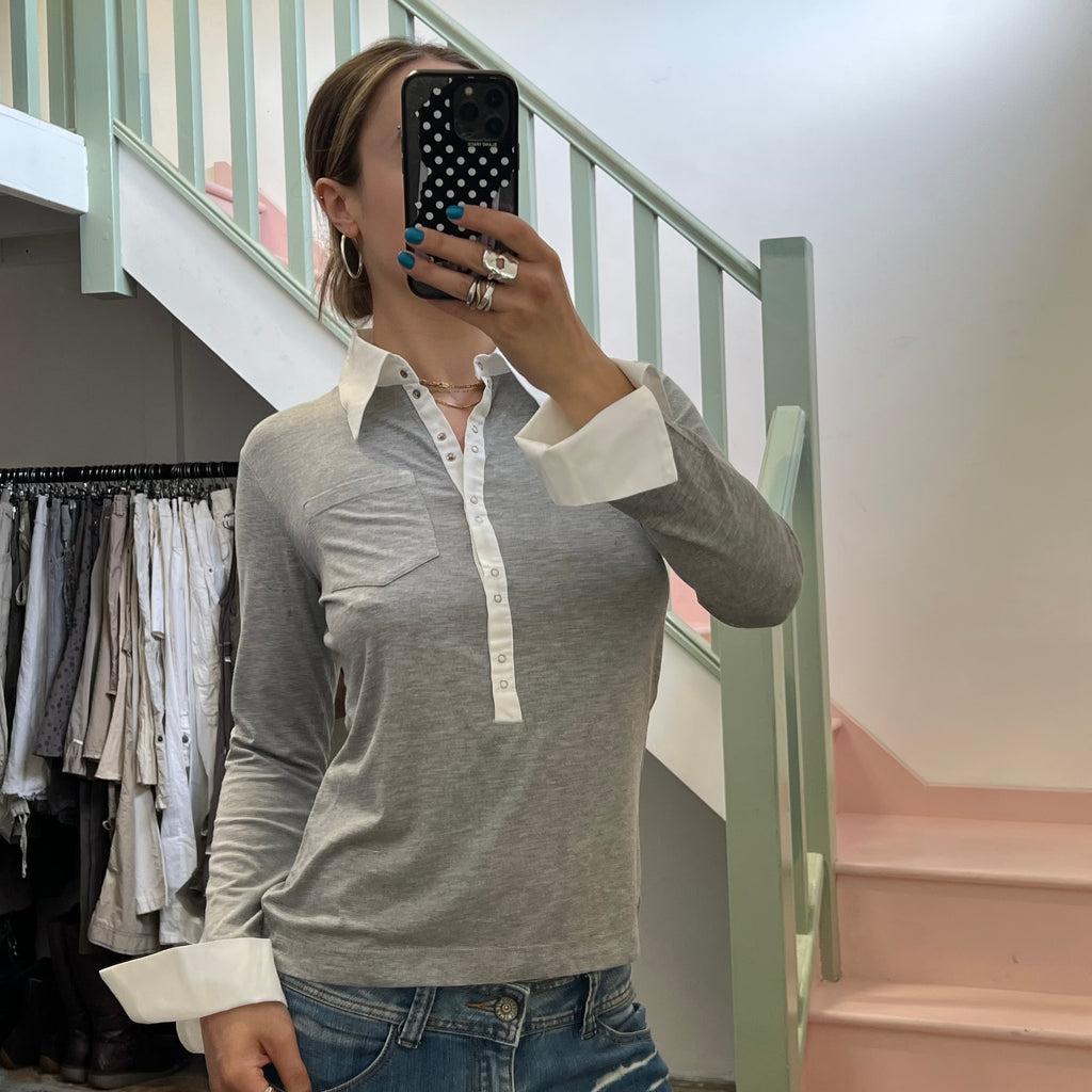 Grey fitted polo shirt