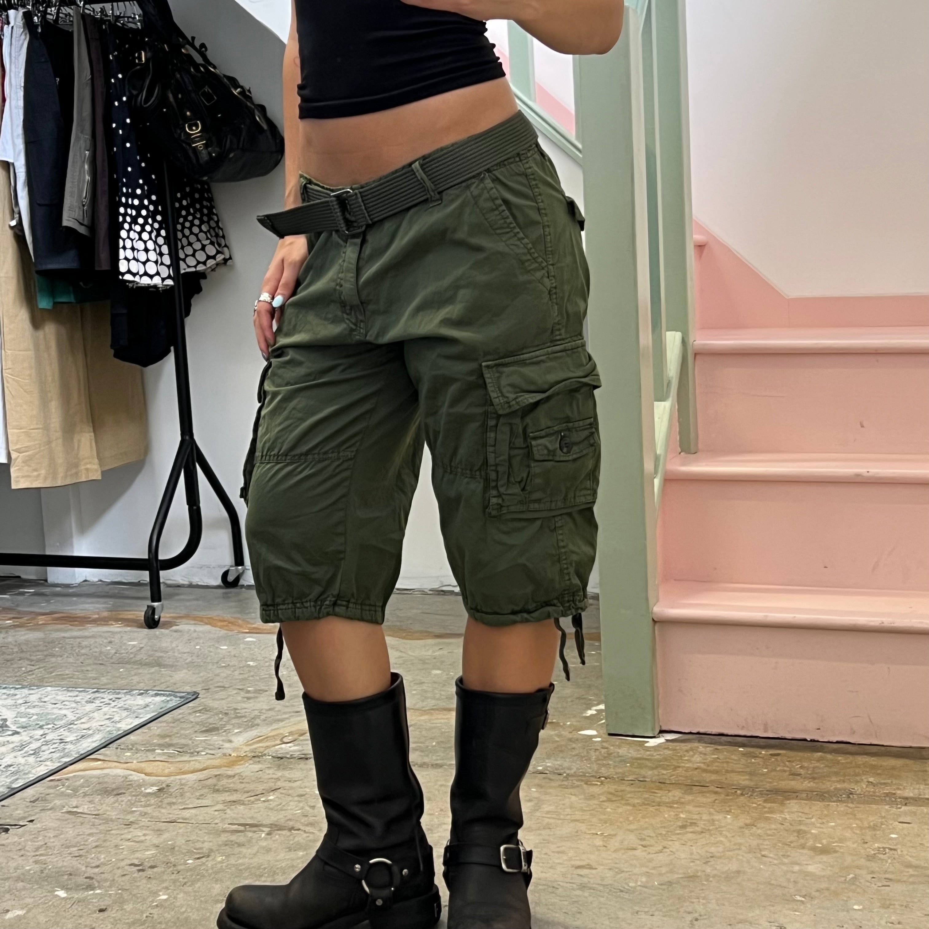 Khaki belted cargo shorts