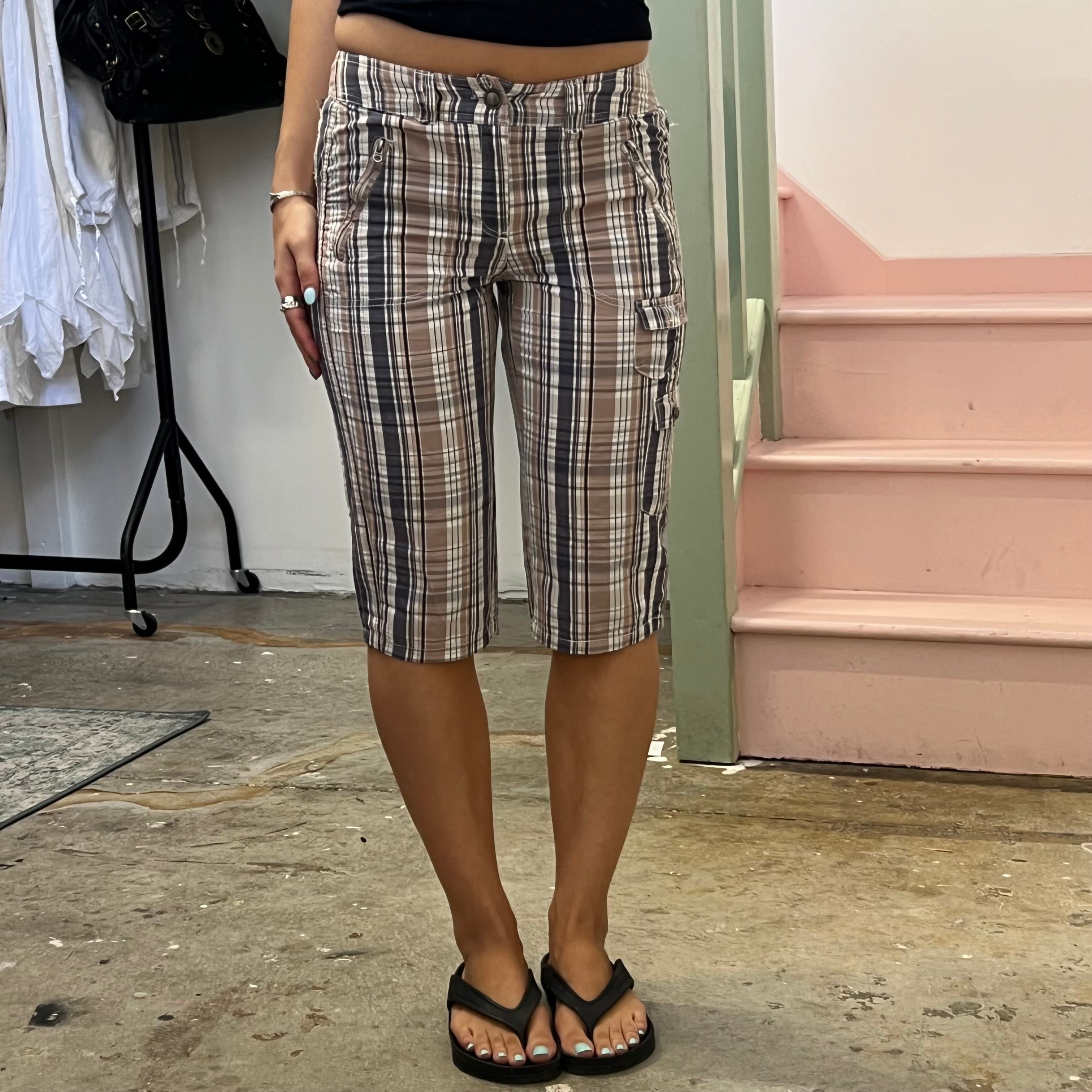 Yessica checkered tailored capris