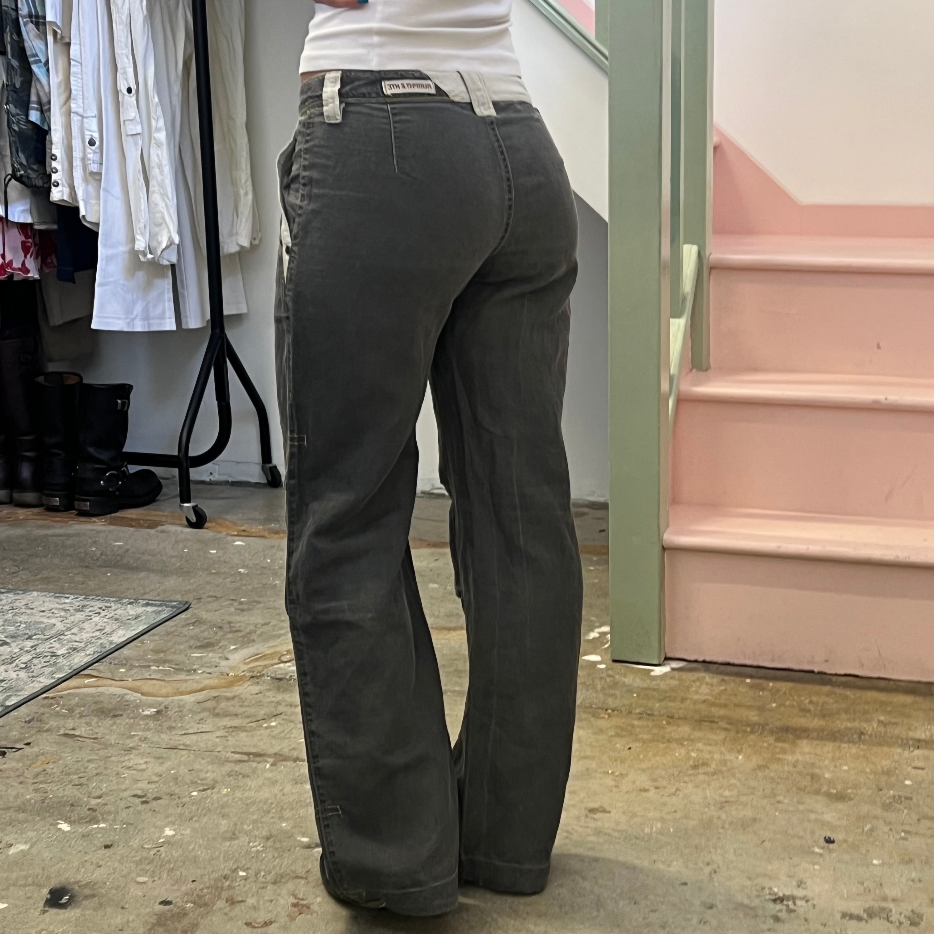 Grey low rise wide leg linen trousers with contrast stitching
