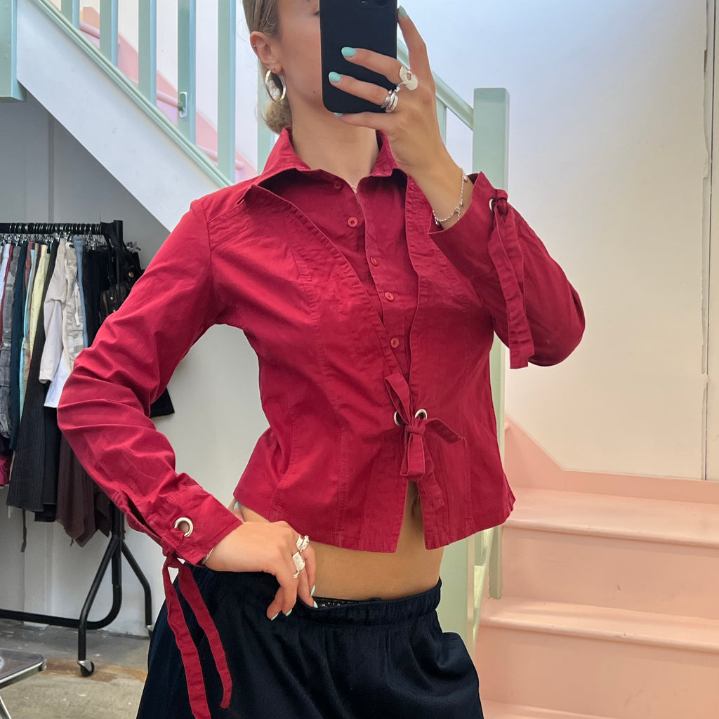 Jennifer red fitted shirt
