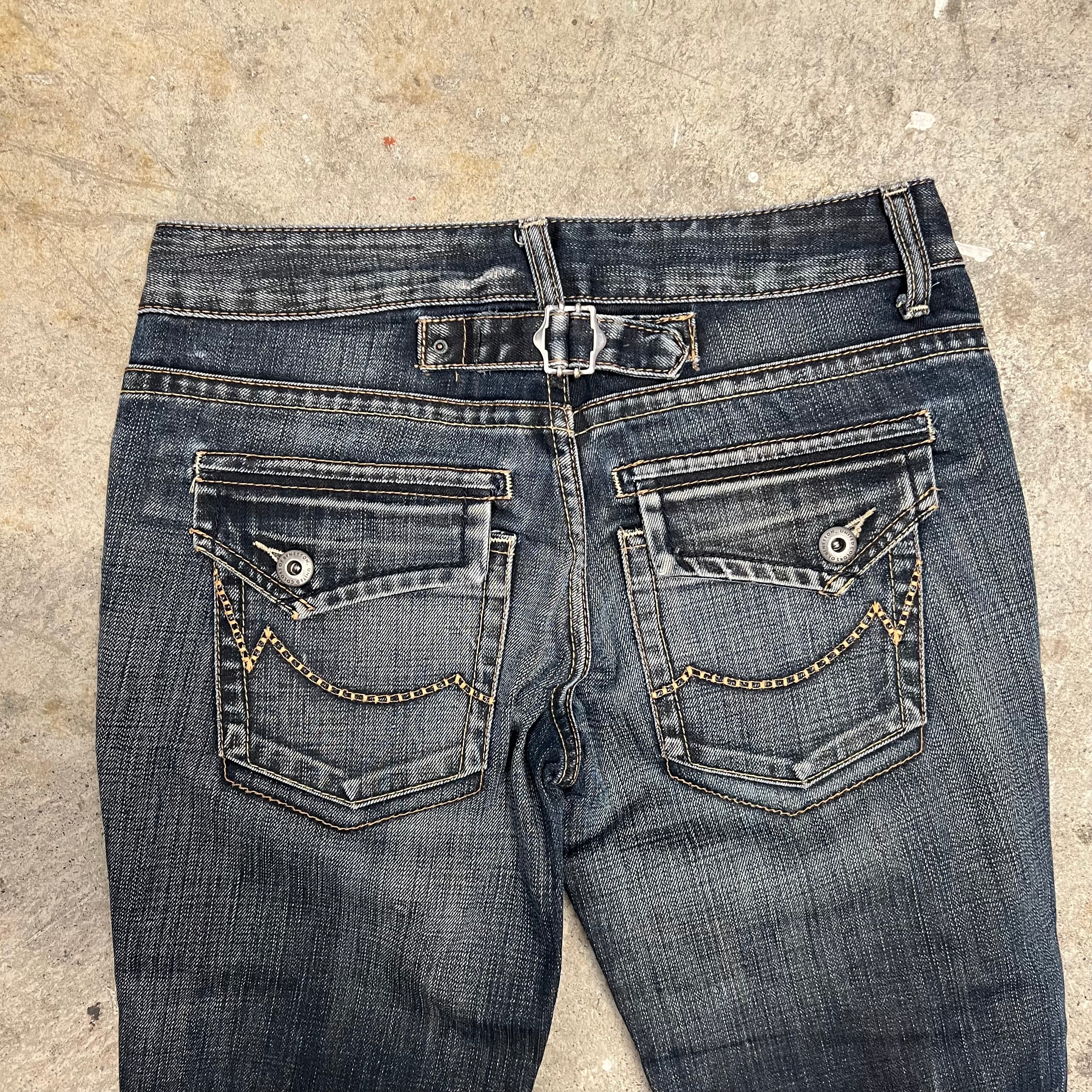 Dark wash fitted fold hem denim capris
