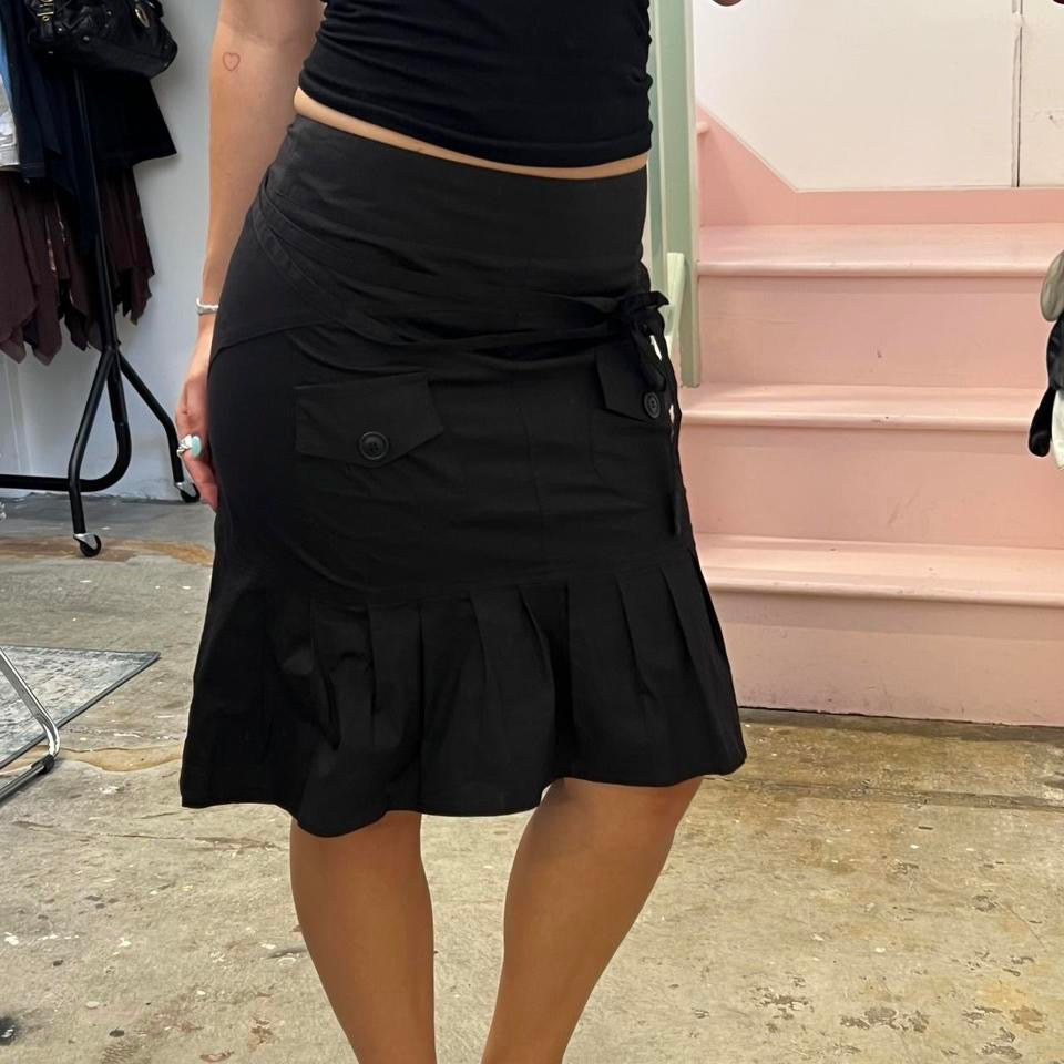 Black pleated tailored midi skirt