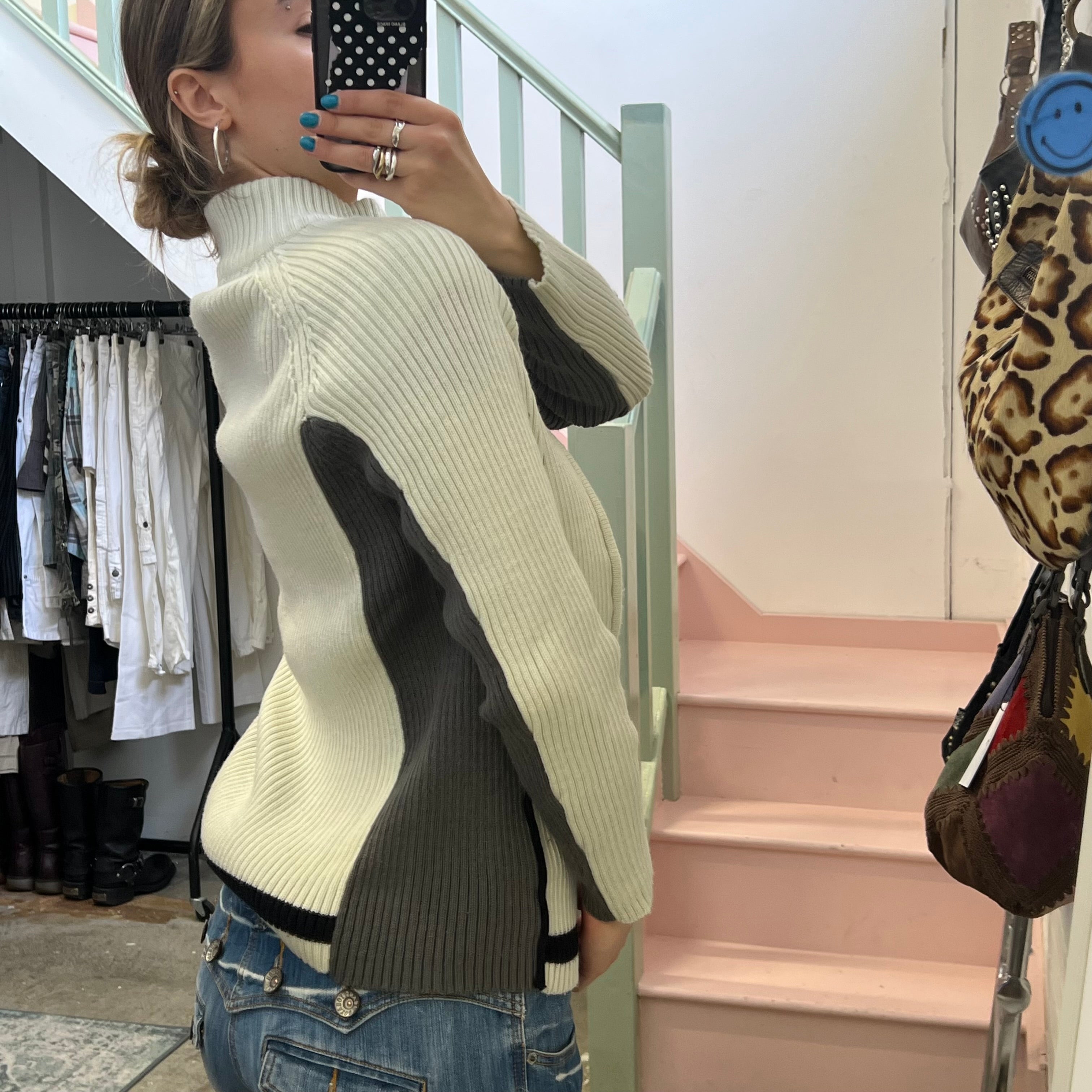 White and grey ribbed knitted zip up sweater
