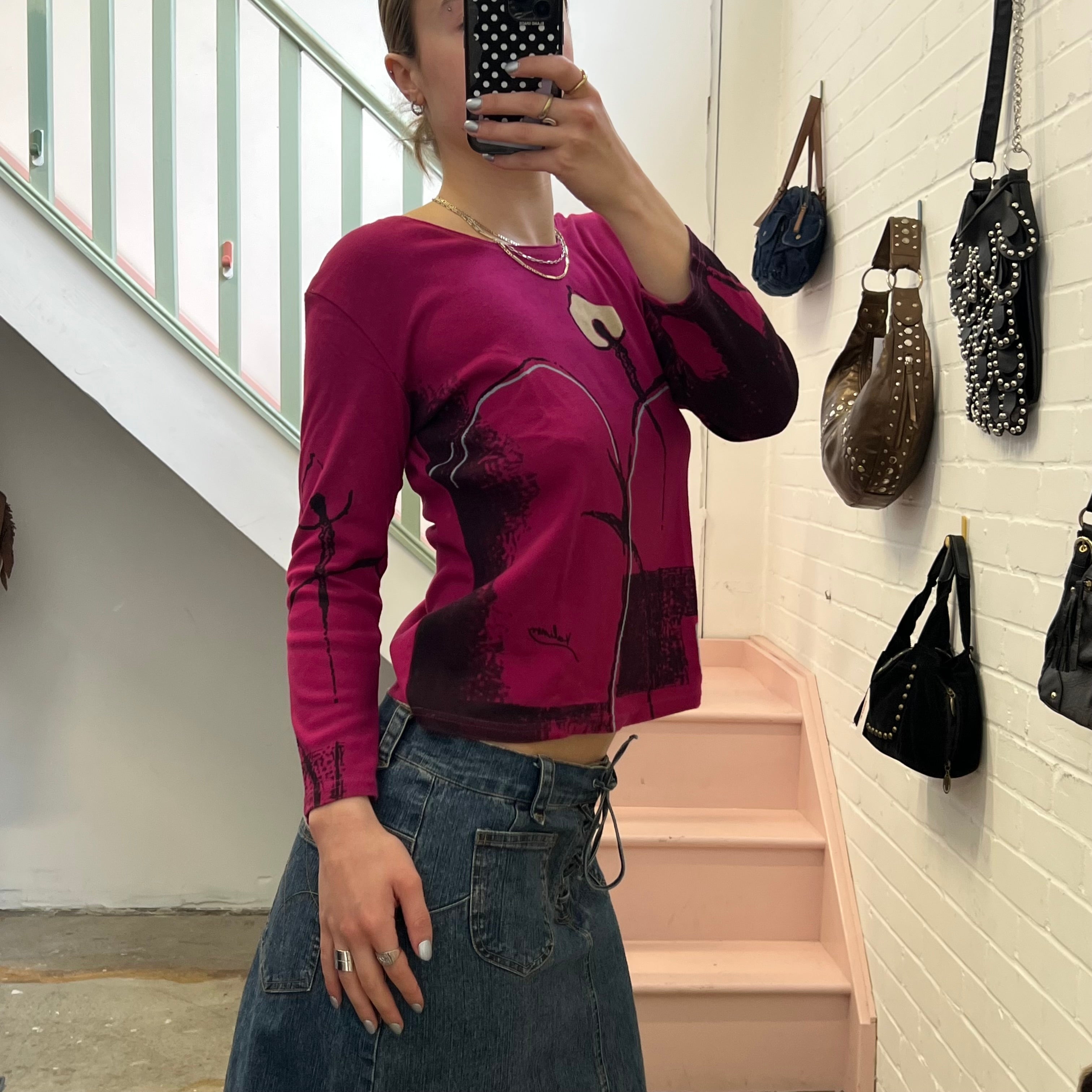 Dark pink graphic print long sleeve top