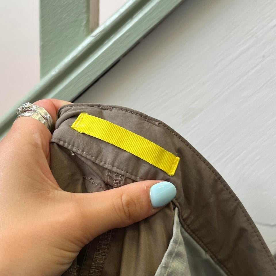 Khaki baggy cargo capris