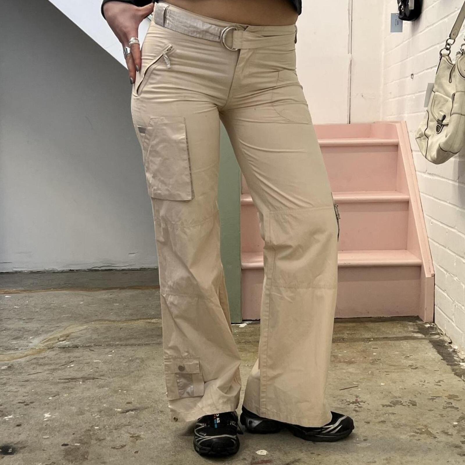 cream low rise wide leg vintage cargo trousers