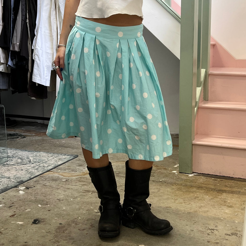 Teal and white polka dot pleated midi skirt