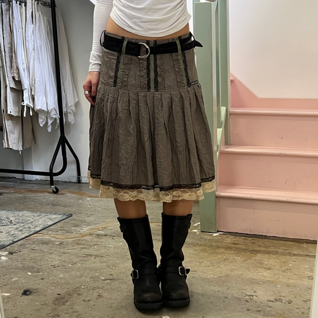 Brown crinkle lace trim belted midi skirt