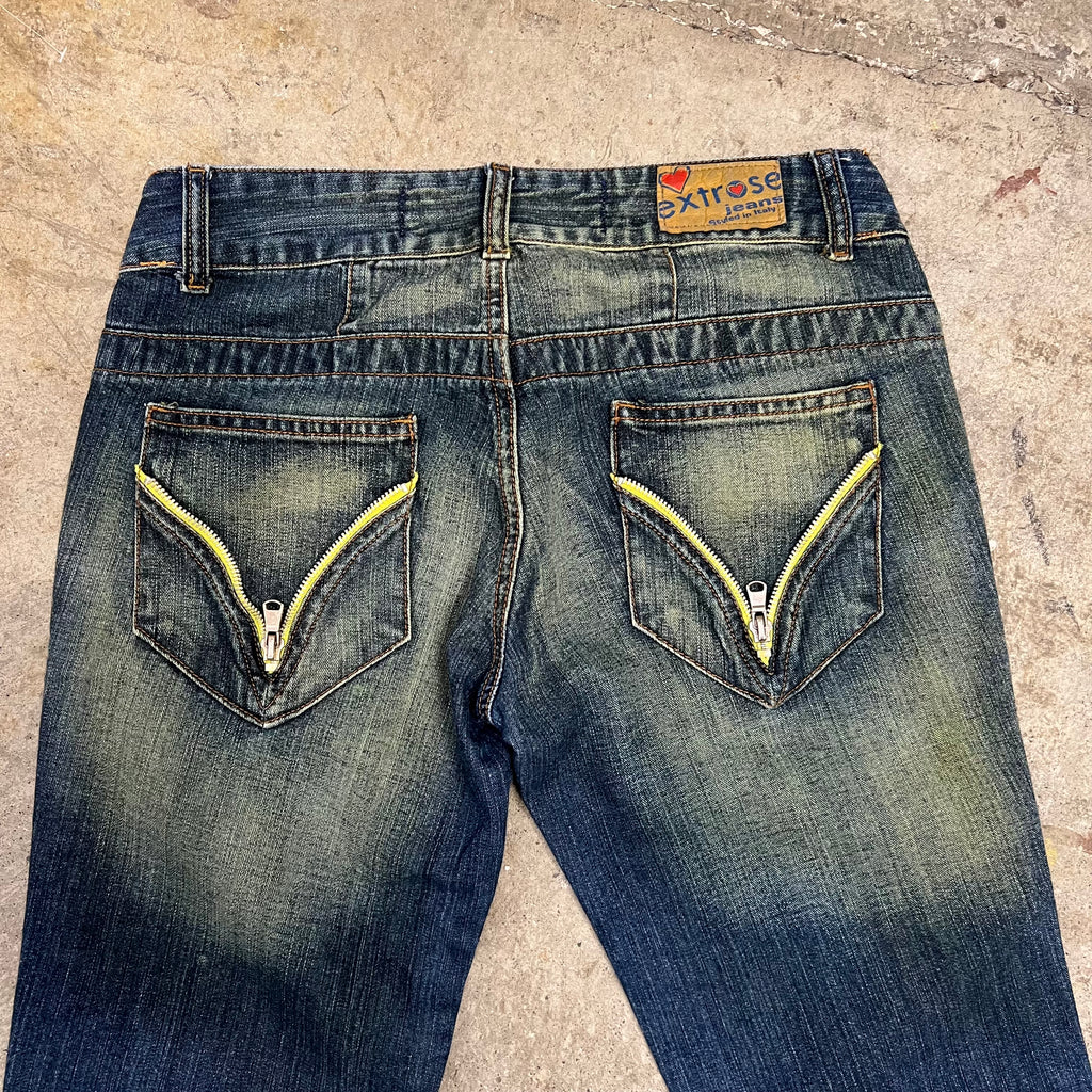 Dark acid wash fold hem denim capris