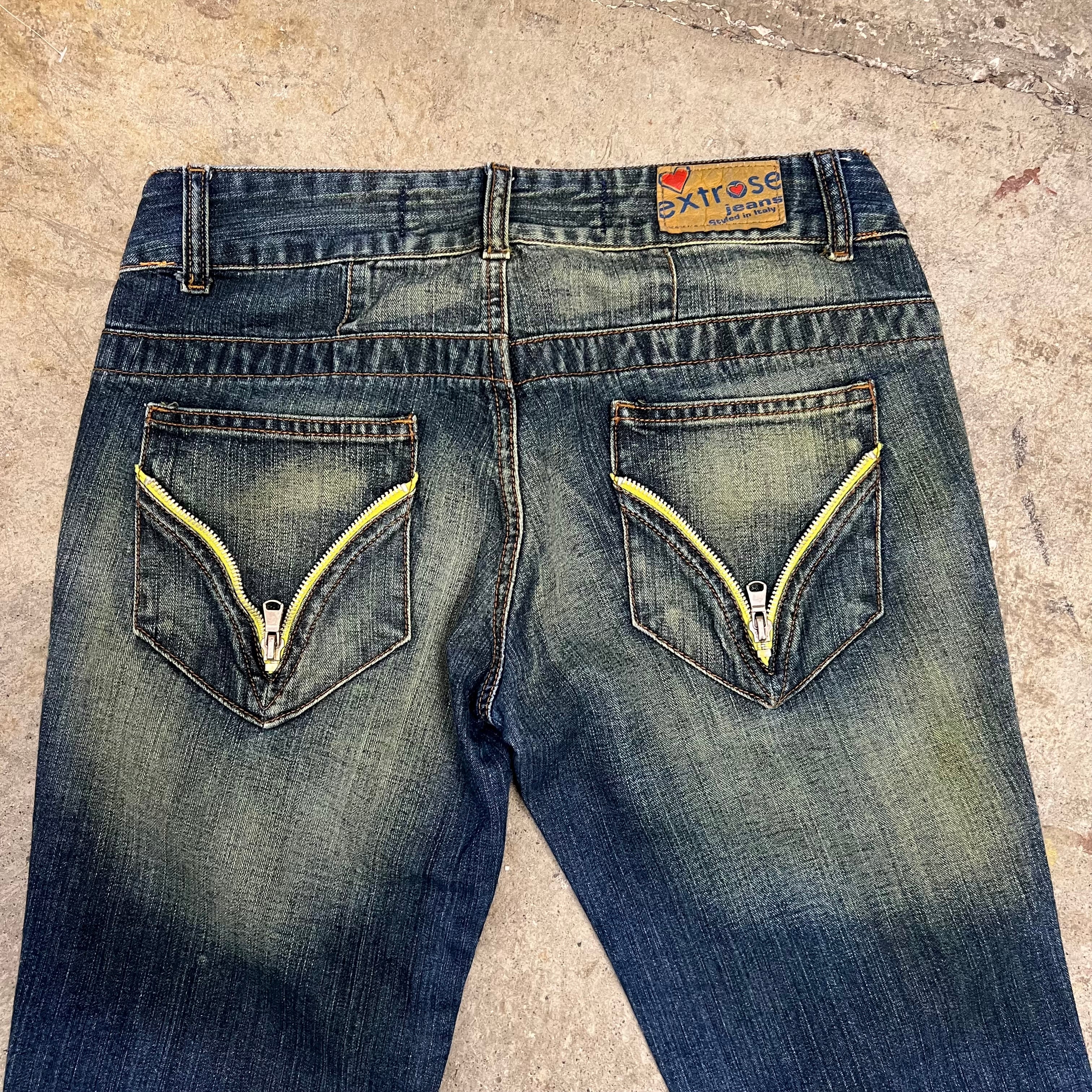 Dark acid wash fold hem denim capris