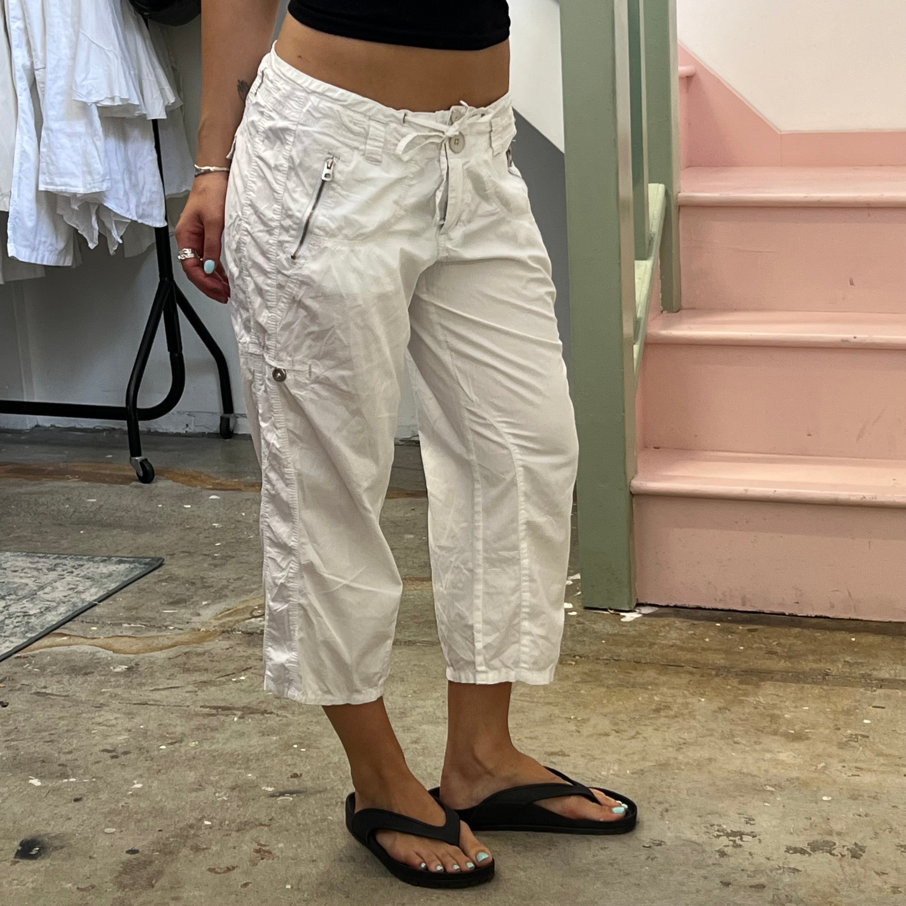 Cecil white cargo capris