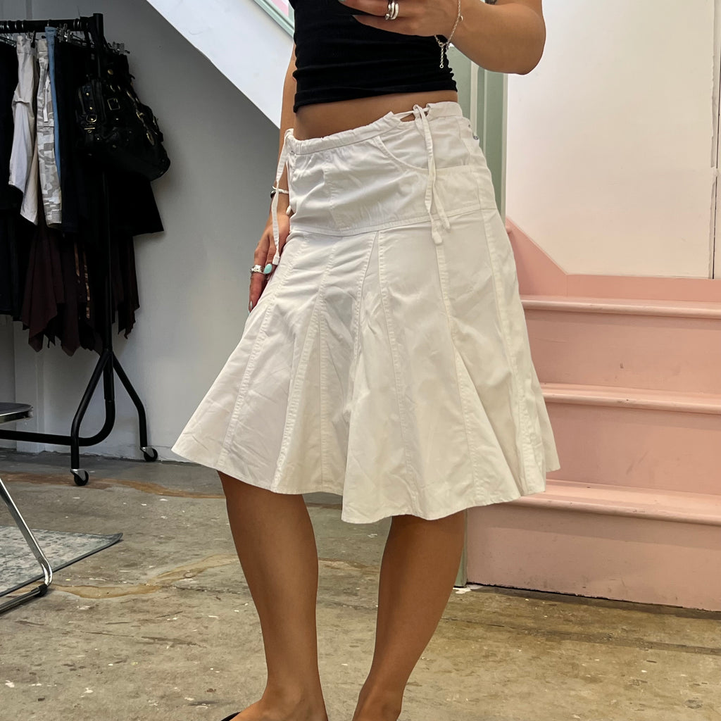 White pleated low rise midi skirt