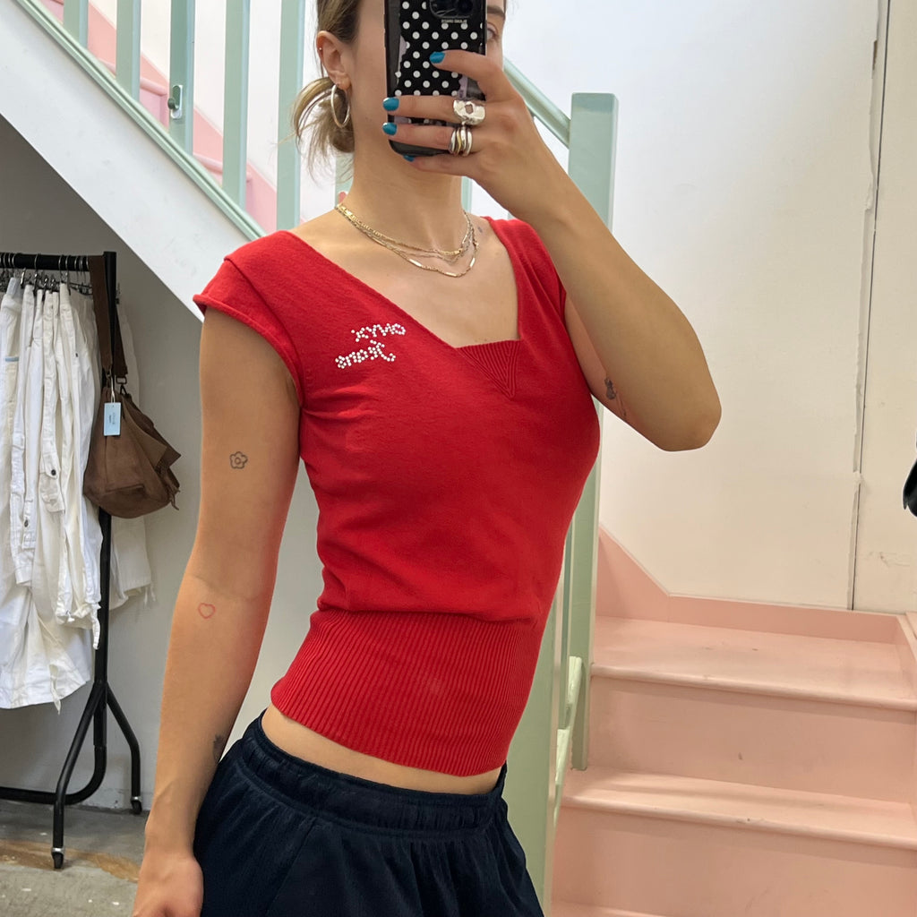 Red slouchy cut out tee