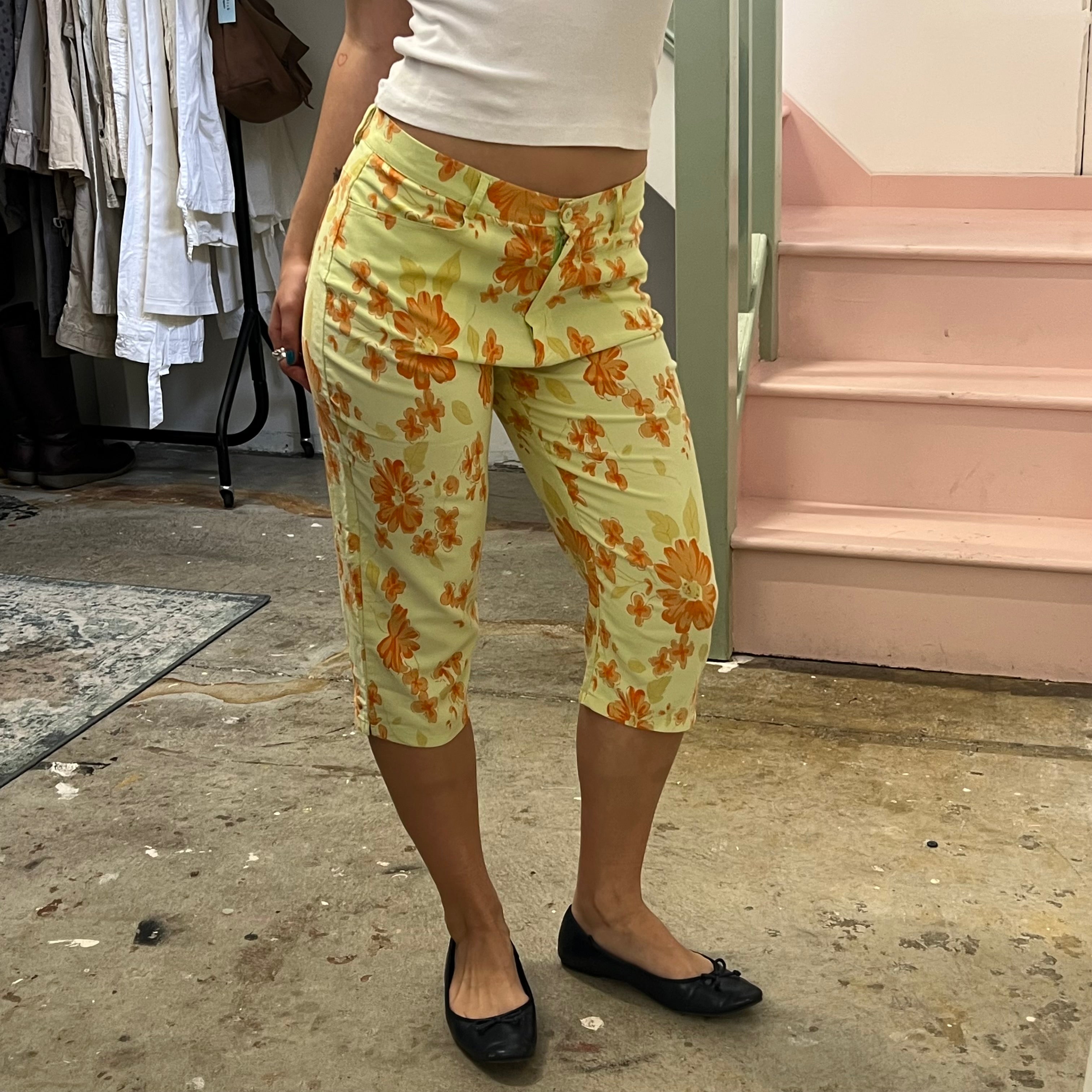 Yellow and orange floral fitted tailored capris