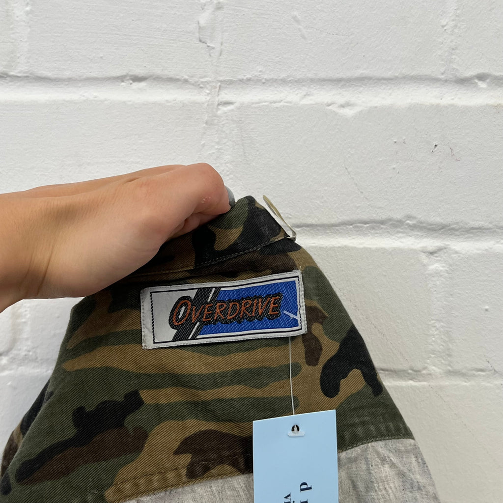 Khaki camo print zip up vintage lightweight jacket