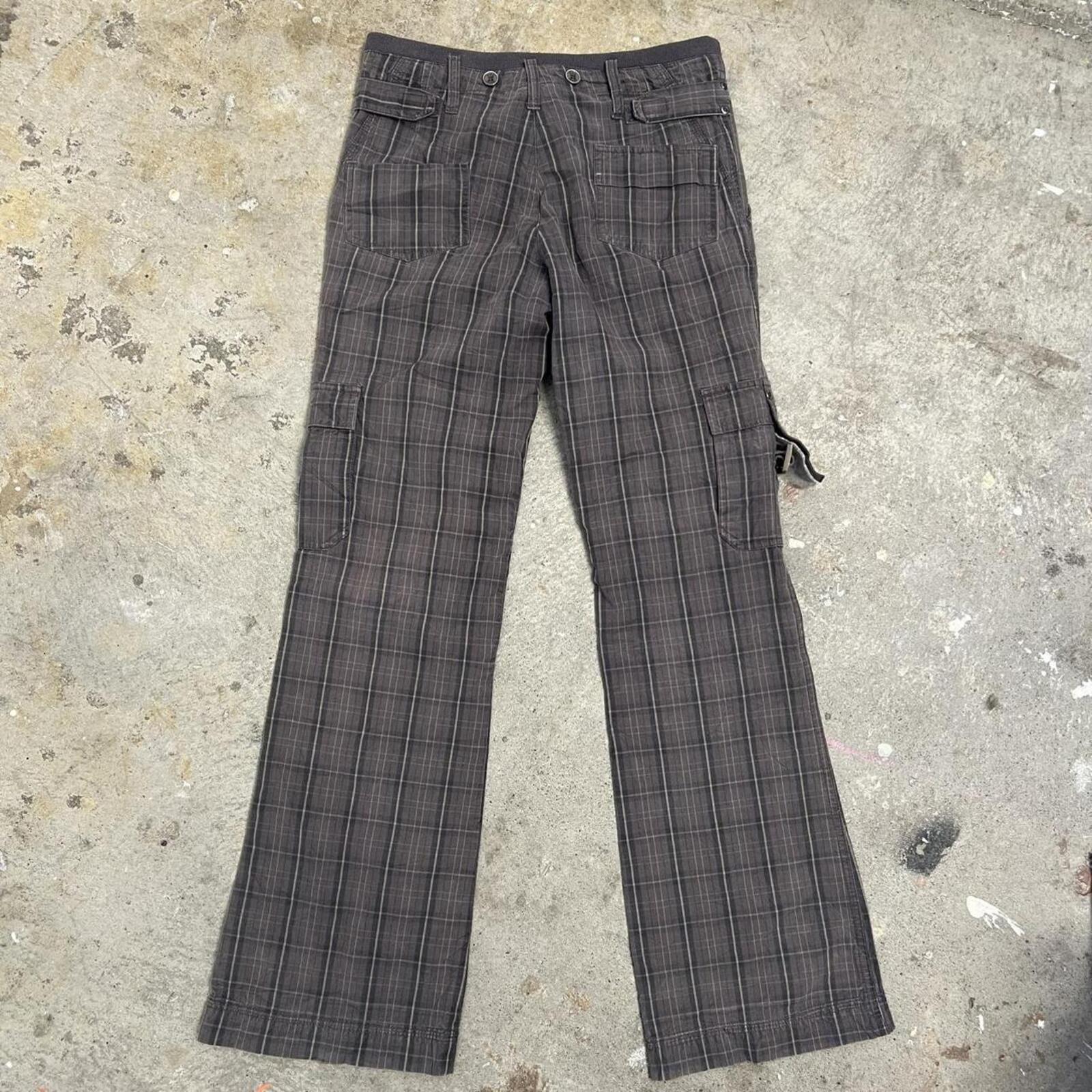 grey checkered low rise wide leg vintage cargo trousers with buckles