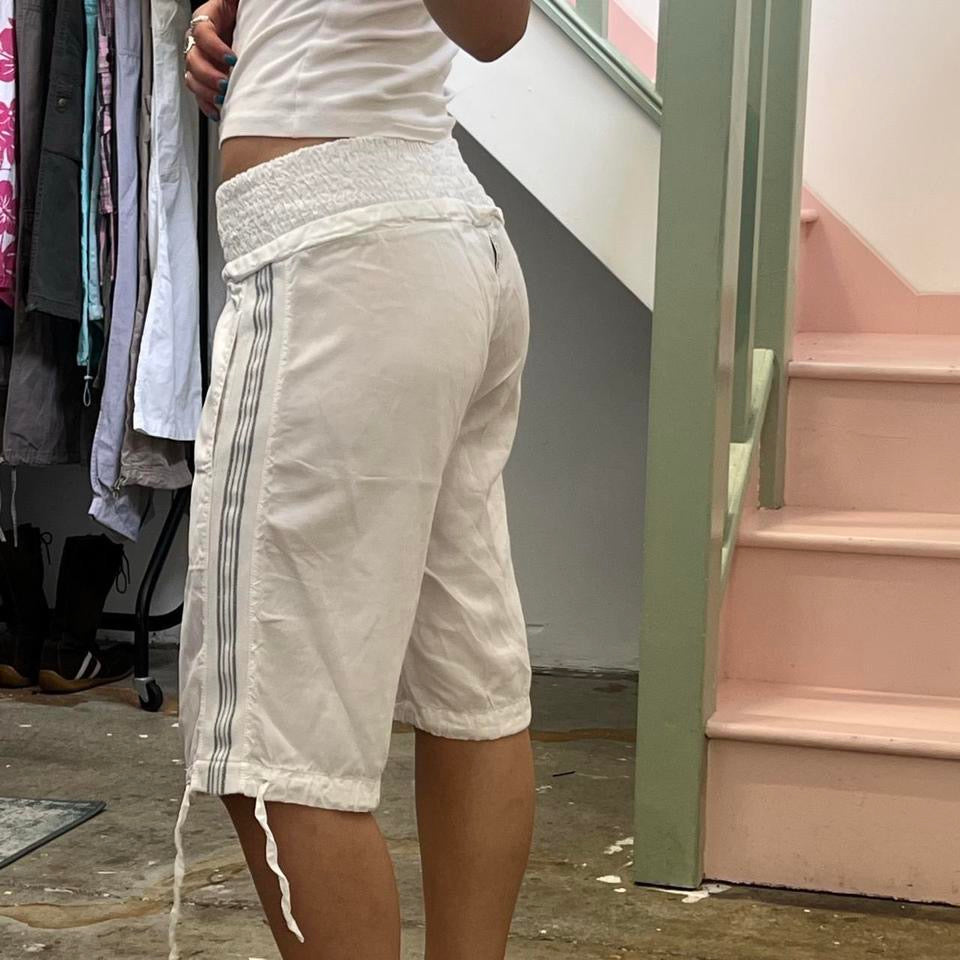 White baggy cotton basketball shorts