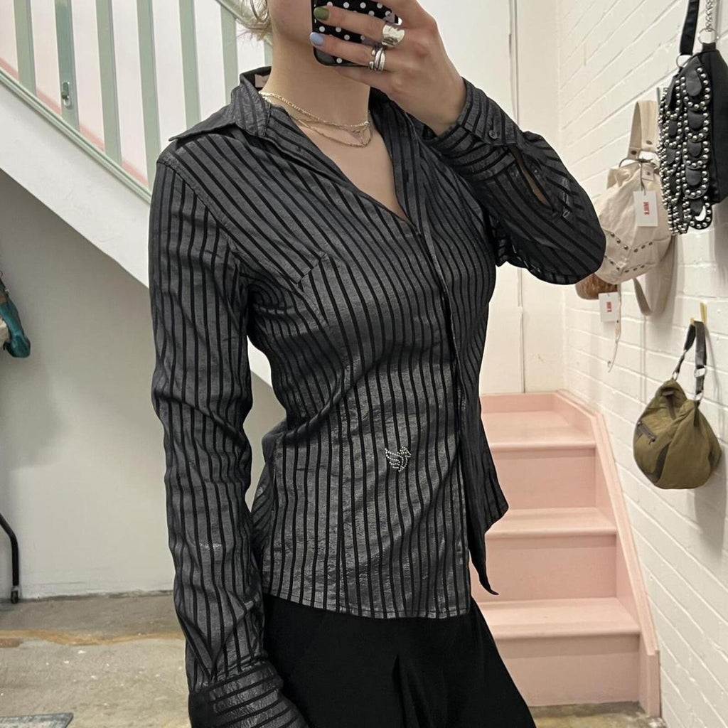 Black and silver striped fitted vintage button up shirt