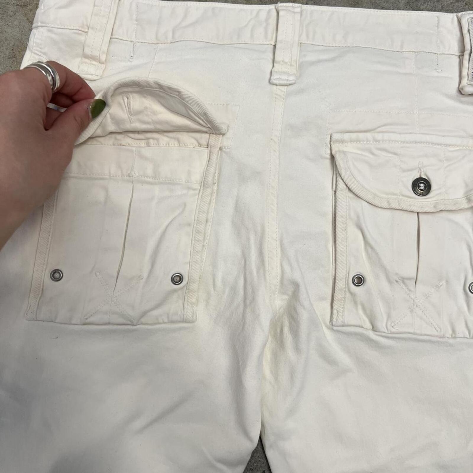 cream white tailored low rise fitted vintage capris